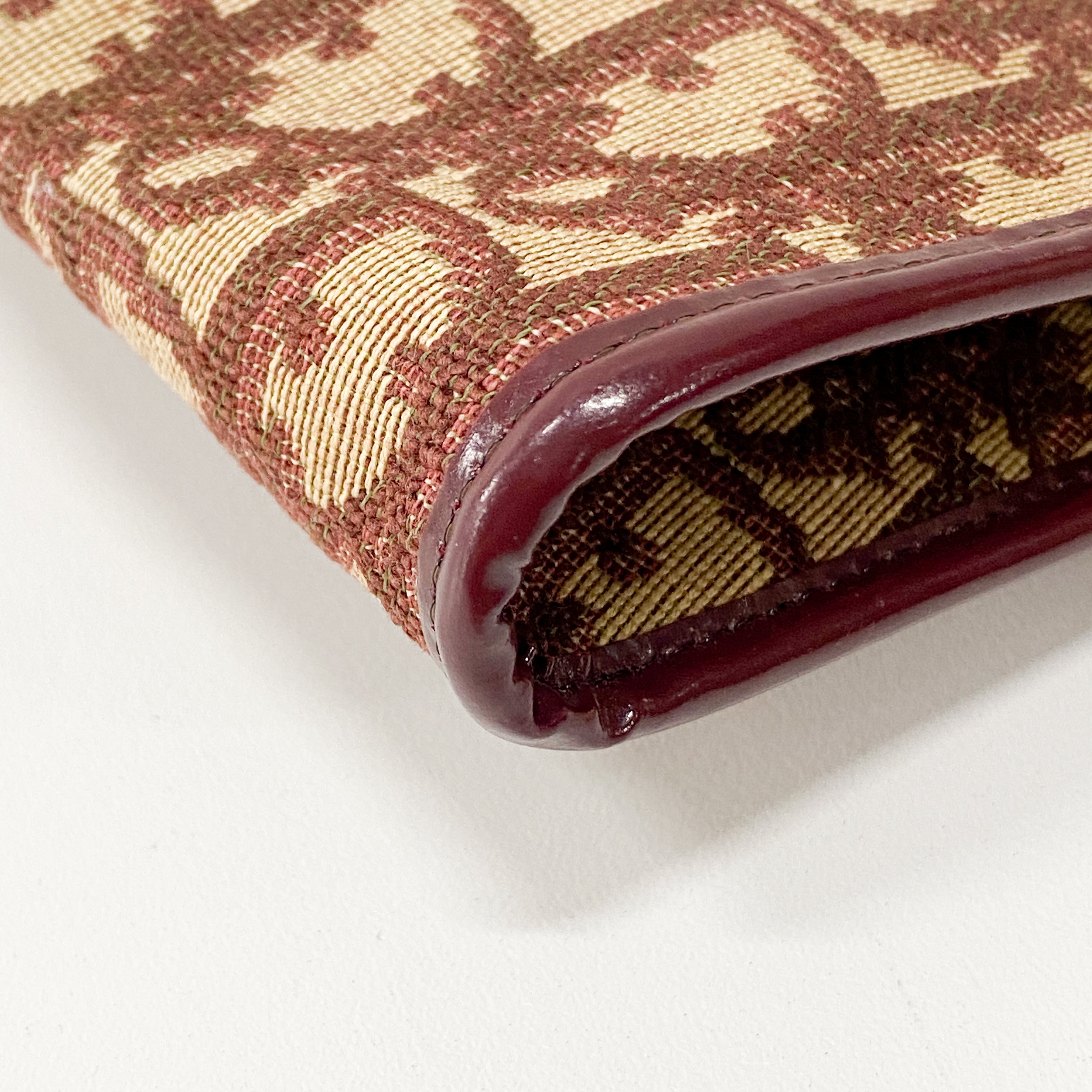 Burgundy Trotter Clutch Bag