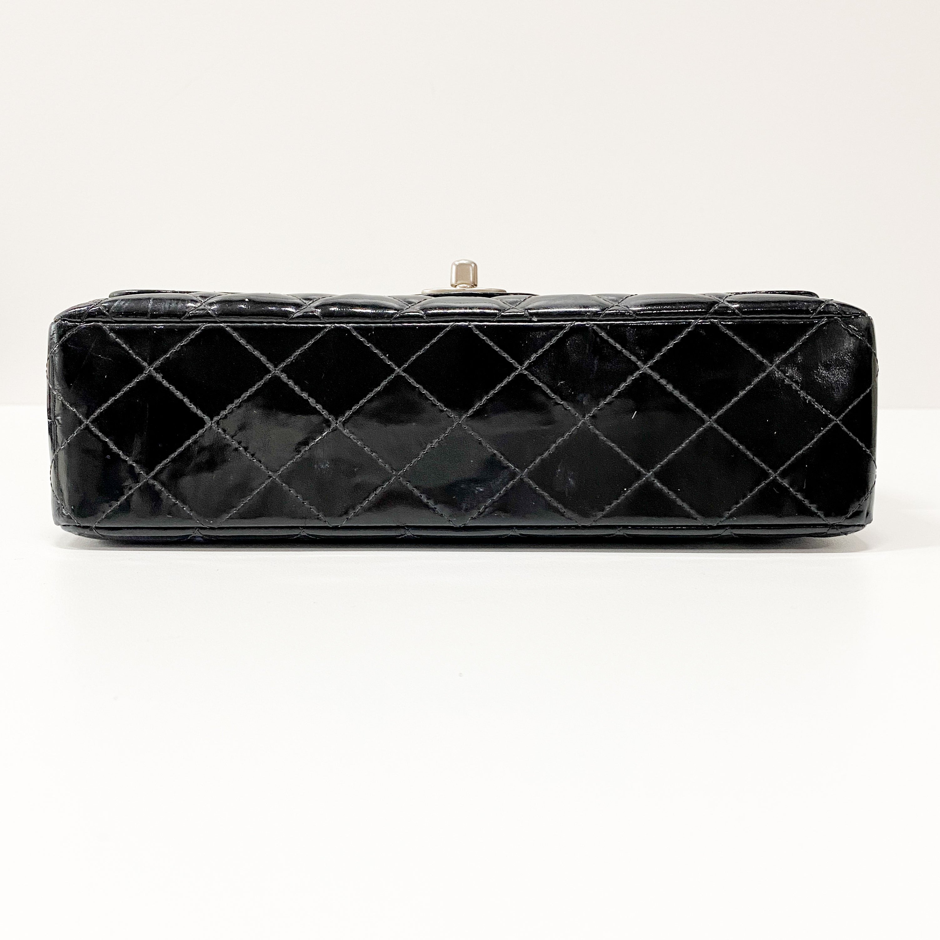 Timeless Classic Double Flap 25 Black Patent Leather Chain Shoulder Bag