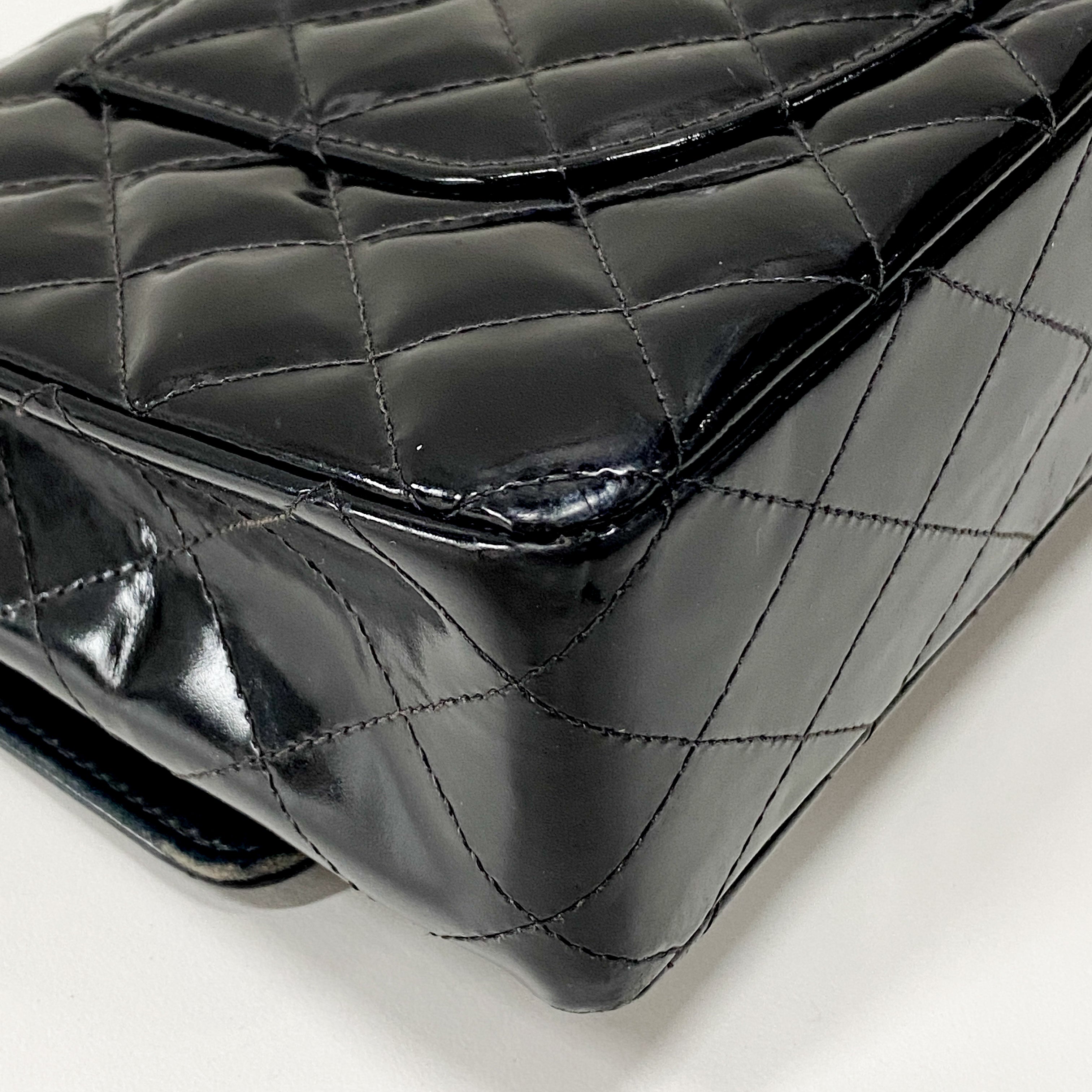 Timeless Classic Double Flap 25 Black Patent Leather Chain Shoulder Bag