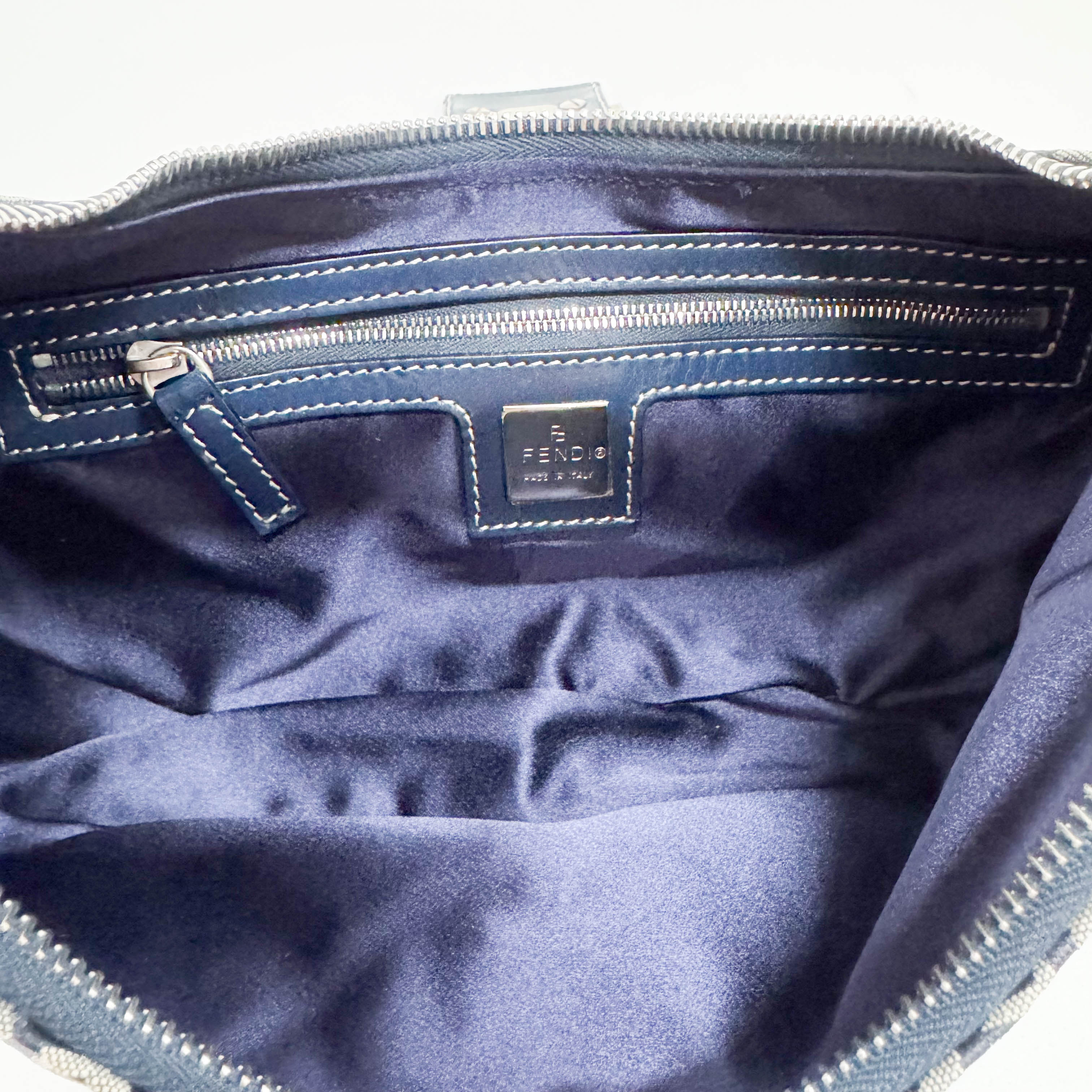 Zucchino Croissant Grey Canvas Shoulder Bag