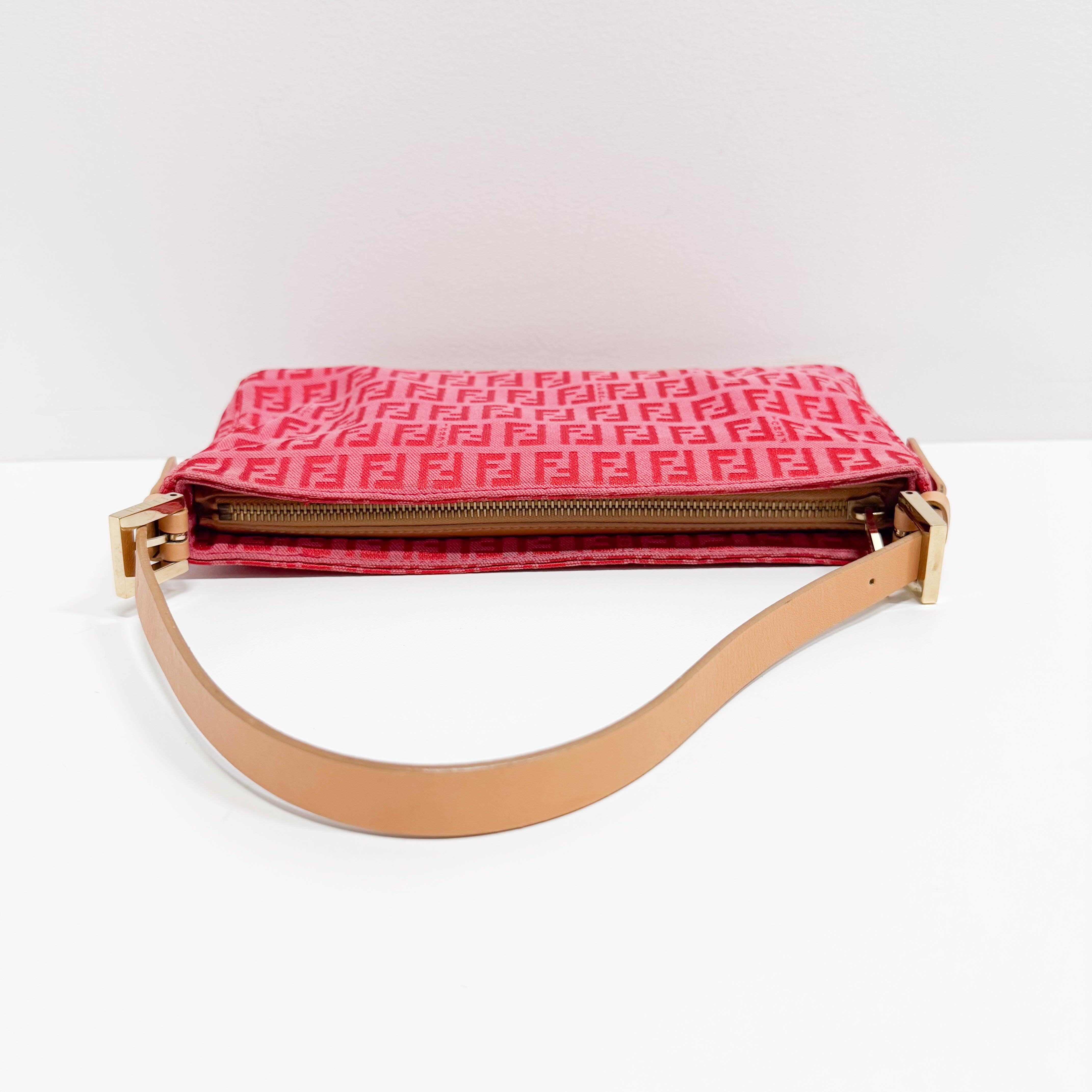 Zucchino Red Canvas Shoulder Bag