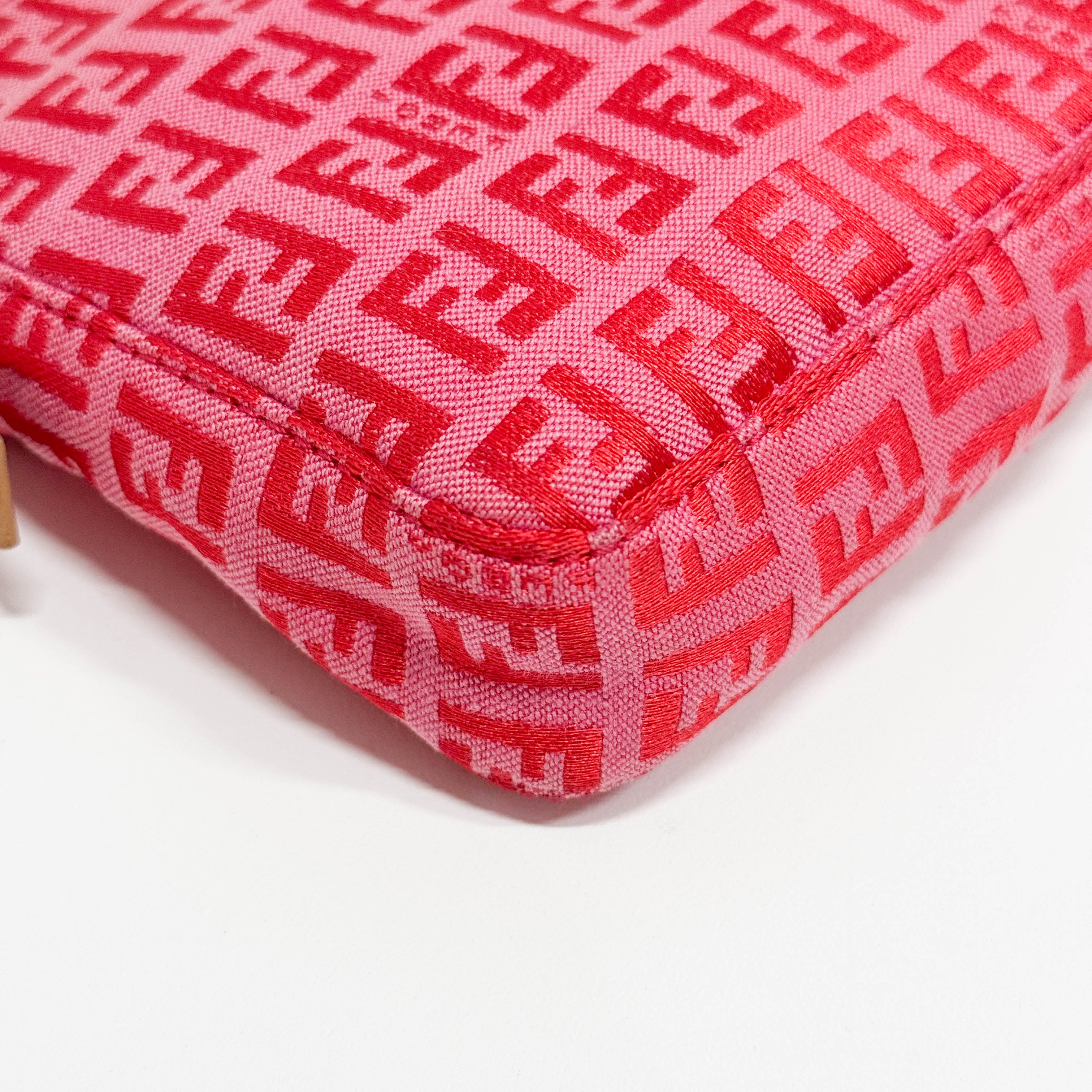 Zucchino Red Canvas Shoulder Bag