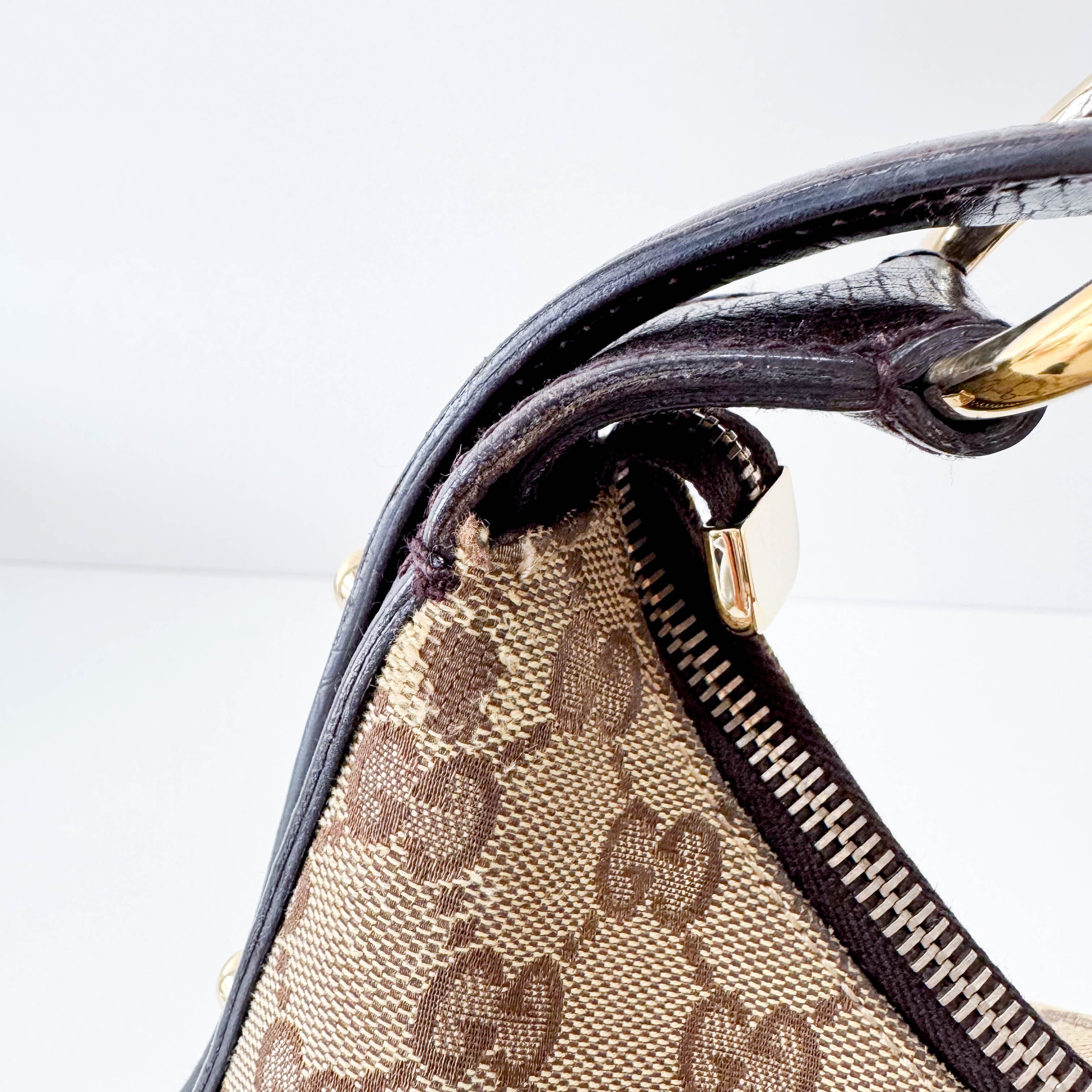 Horsebit Shoulder GG Canvas Hobo Bag