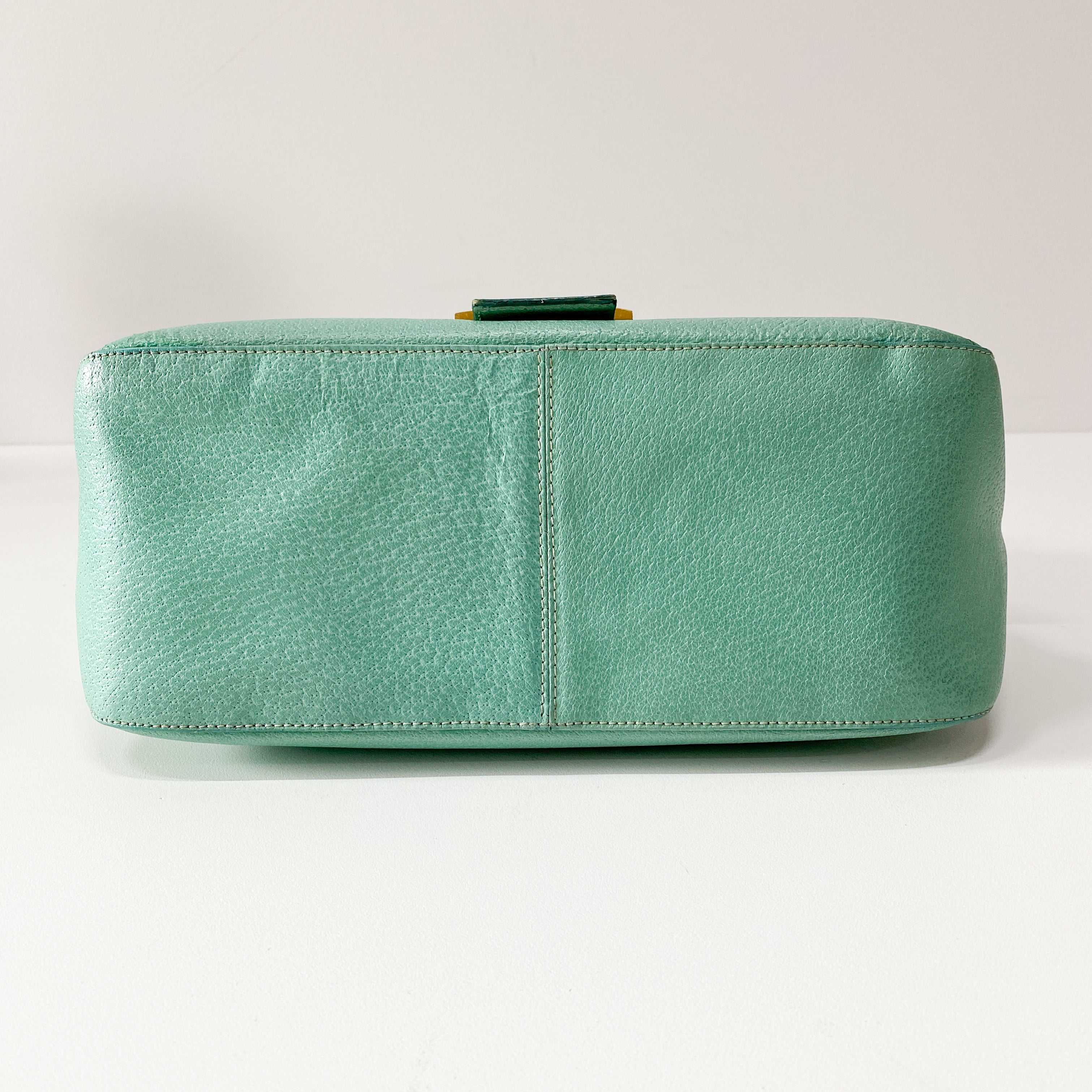 Mamma Baguette Mint Green Leather Shoulder Bag