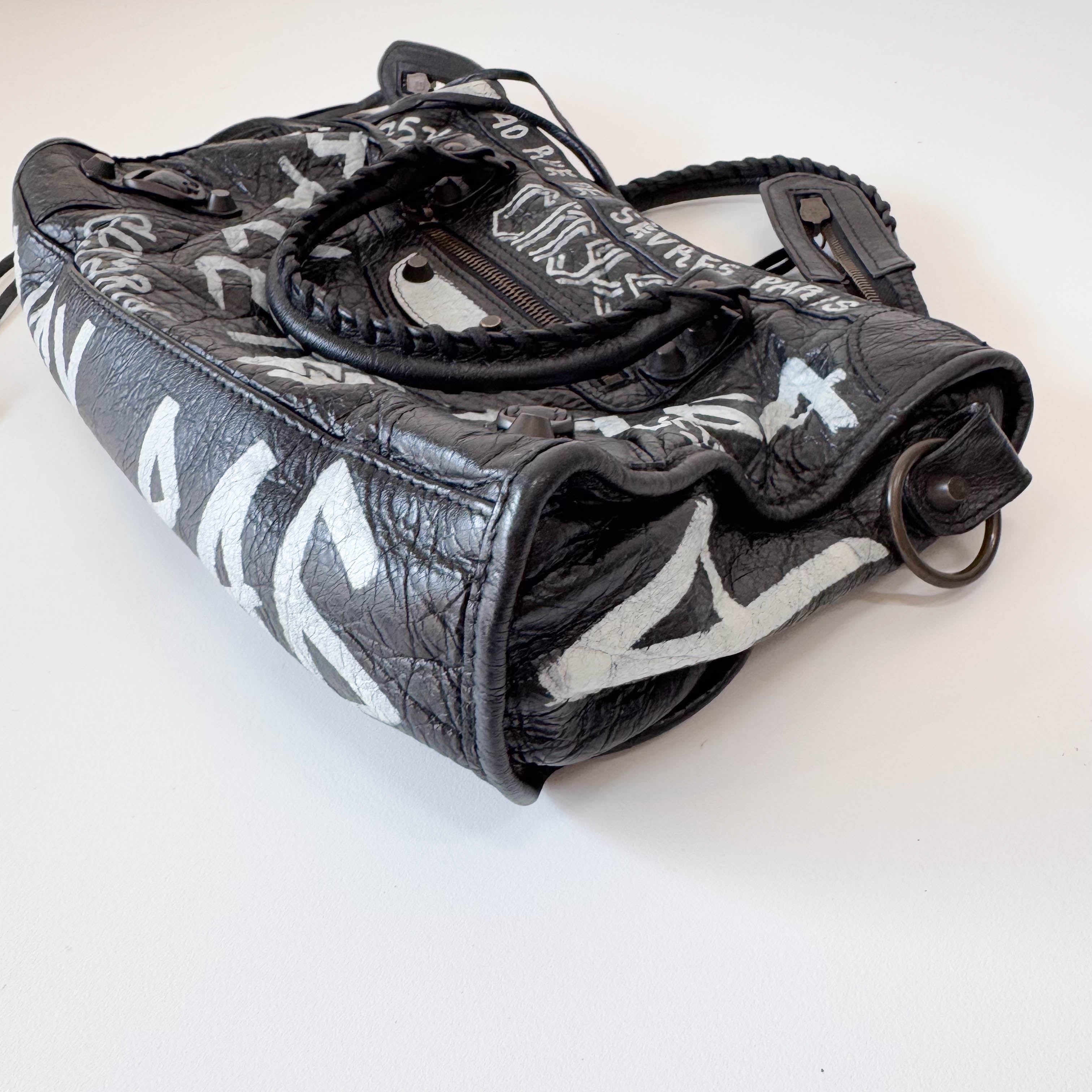 Graffiti The City Black Leather Hand Bag