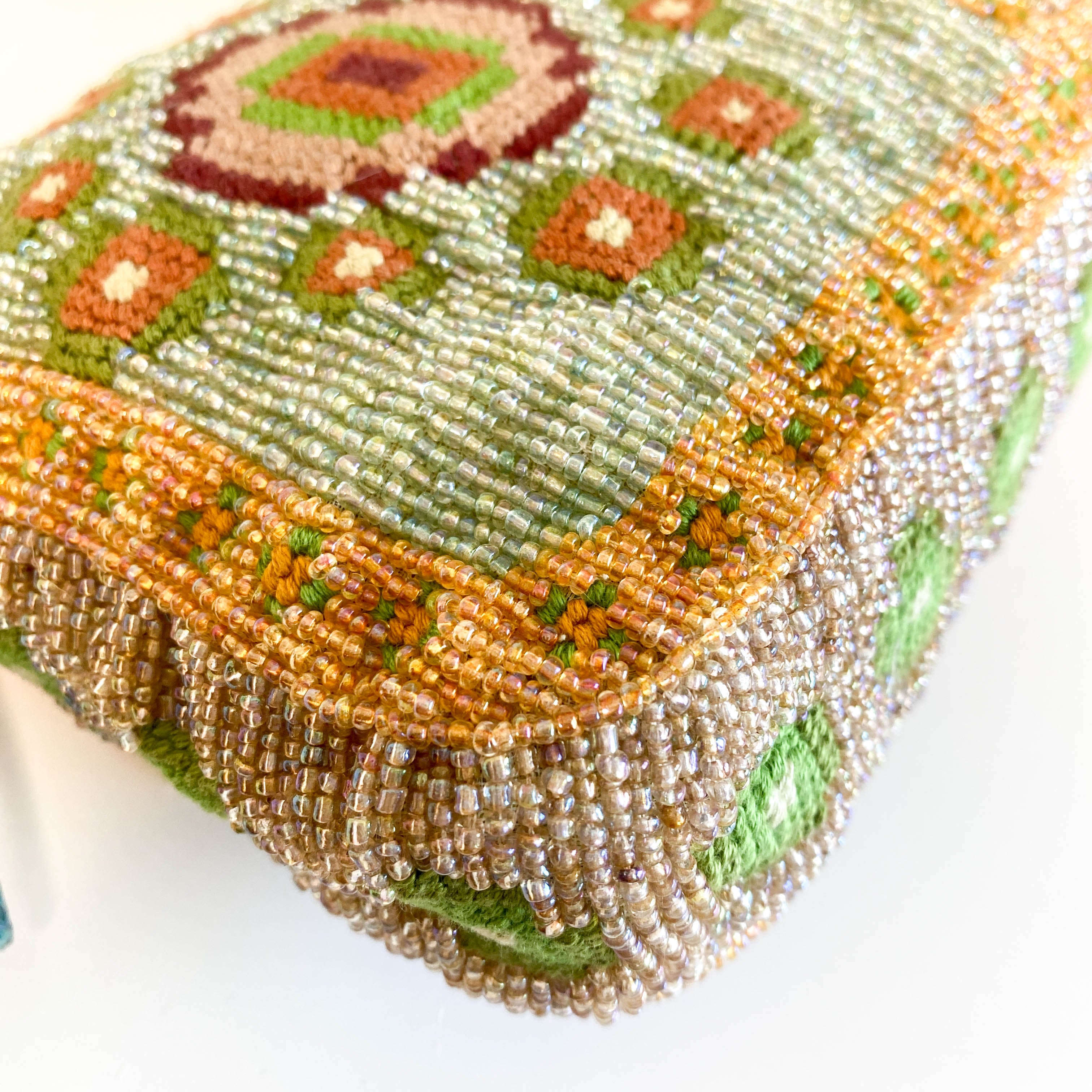 Baguette Rare Collector's Piece Fully Beaded / Embroidered Multicolour Shoulder Bag Lizard Buckle