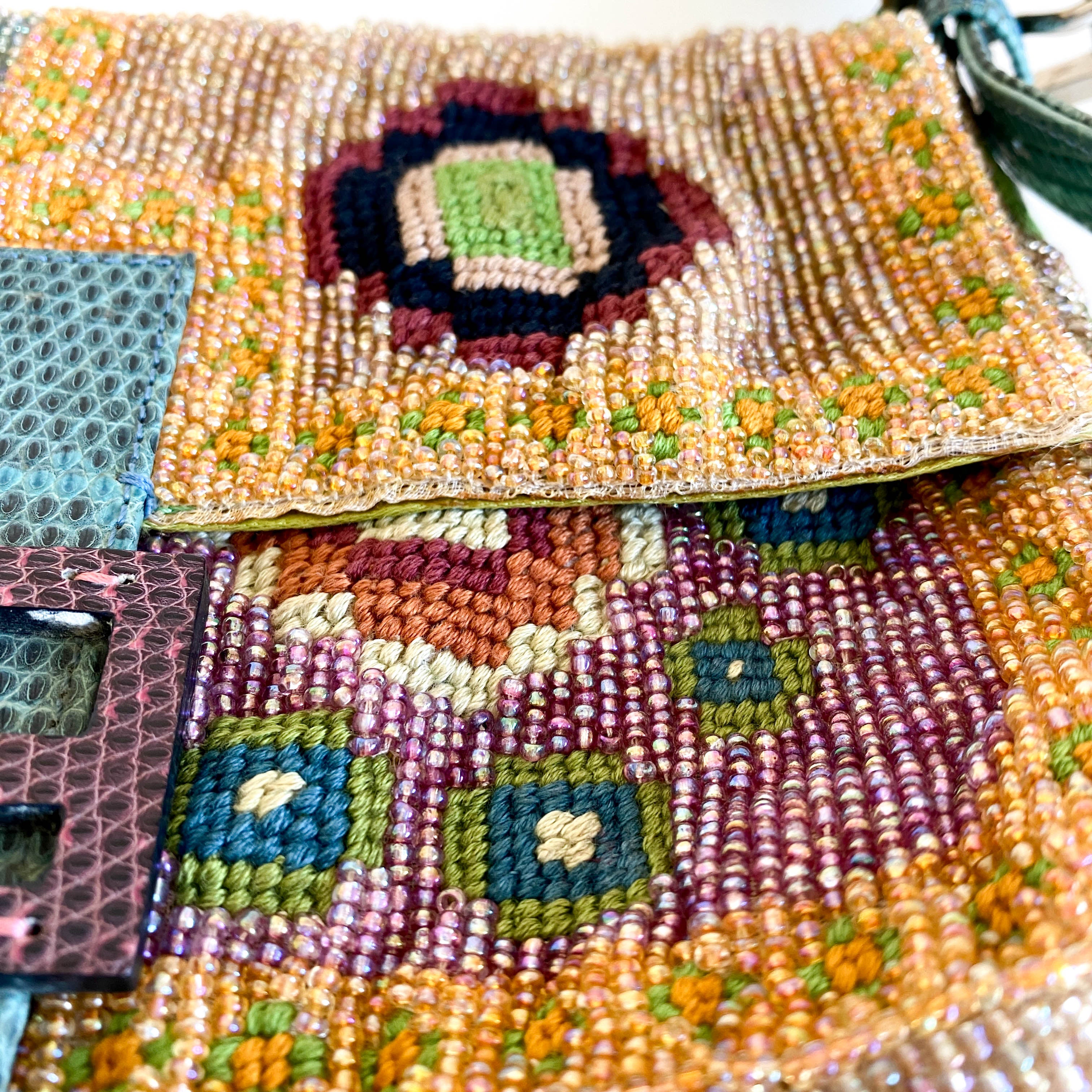 Baguette Rare Collector's Piece Fully Beaded / Embroidered Multicolour Shoulder Bag Lizard Buckle