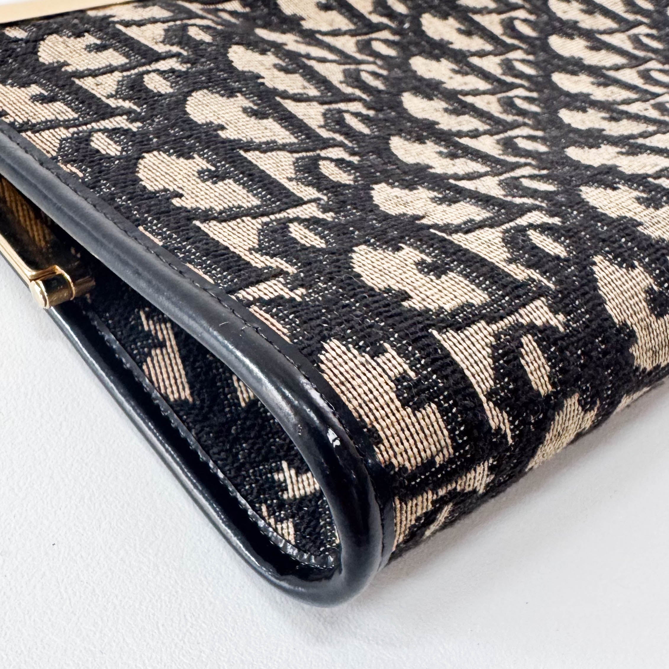 Trotter Canvas Clutch Bag