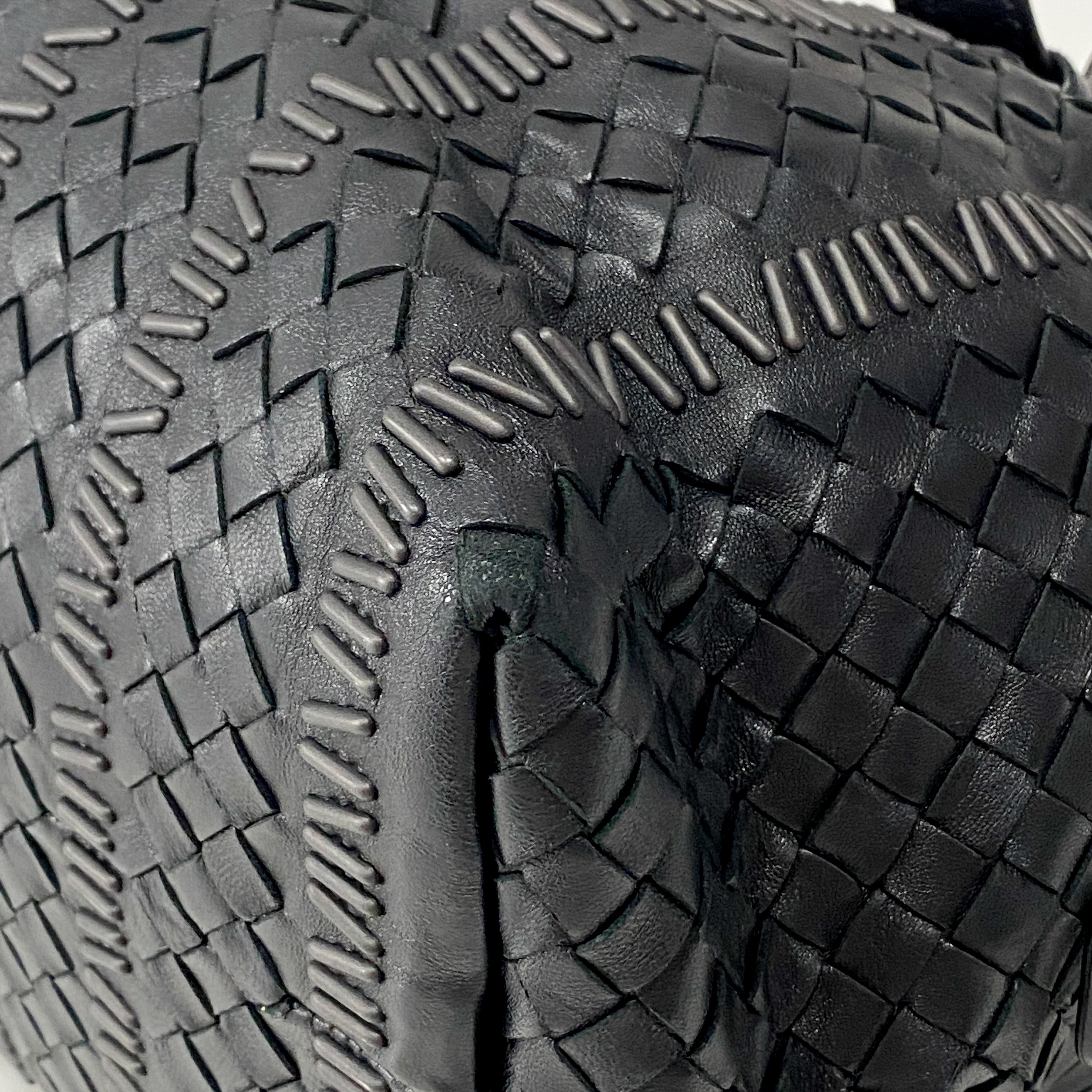 Intrecciato Black Leather Shoulder Bag