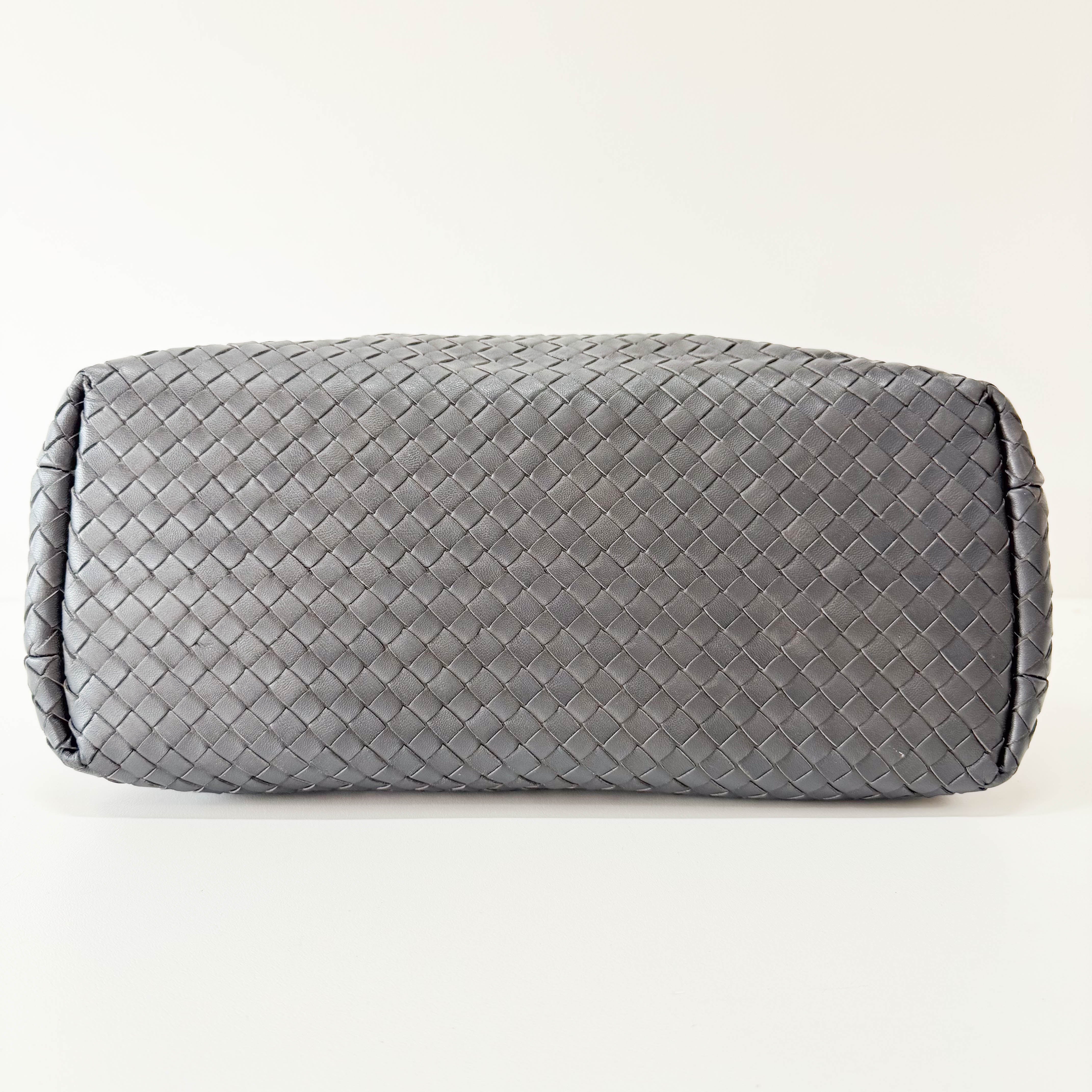 Intrecciato Charcoal Gray Frap Handbag