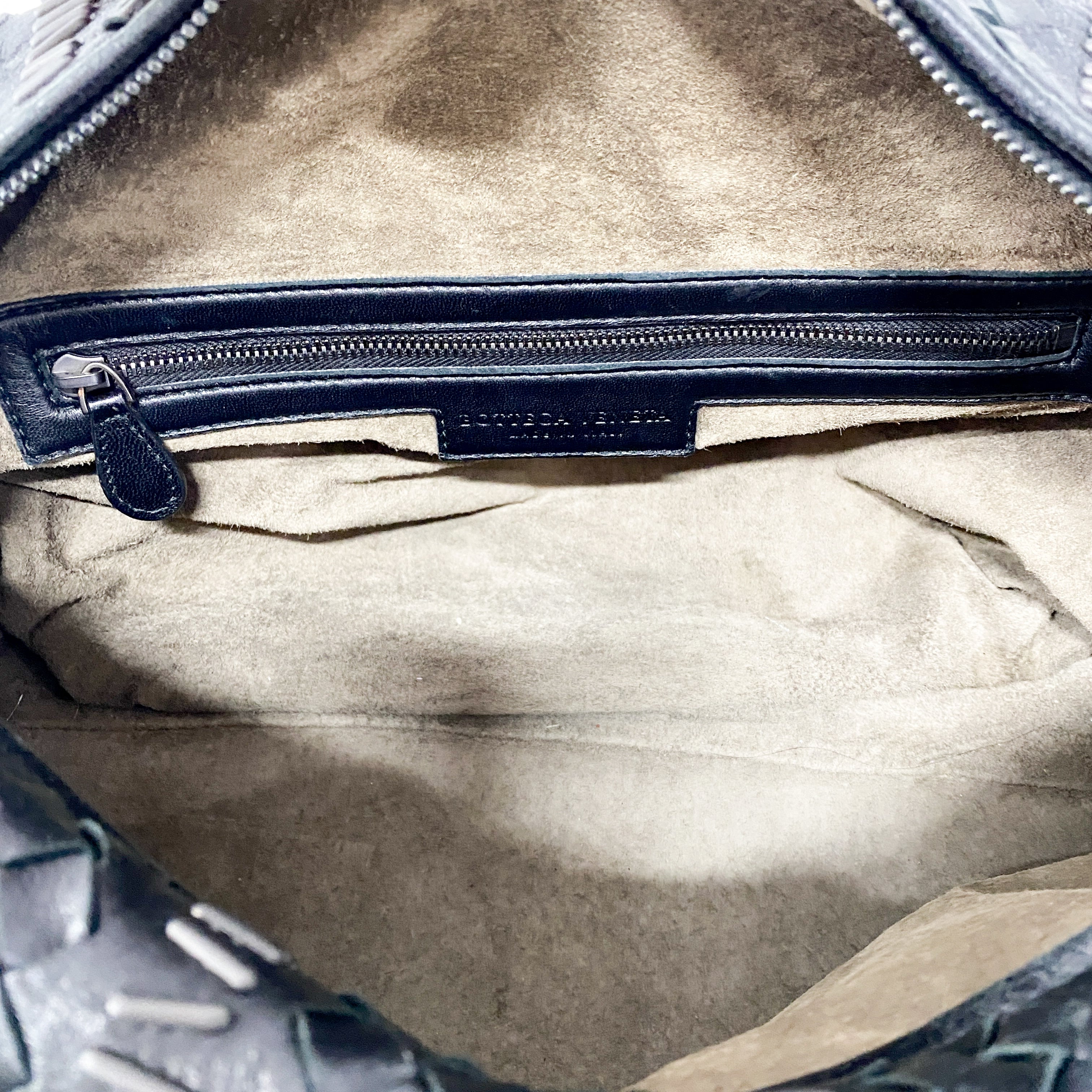 Intrecciato Black Leather Shoulder Bag