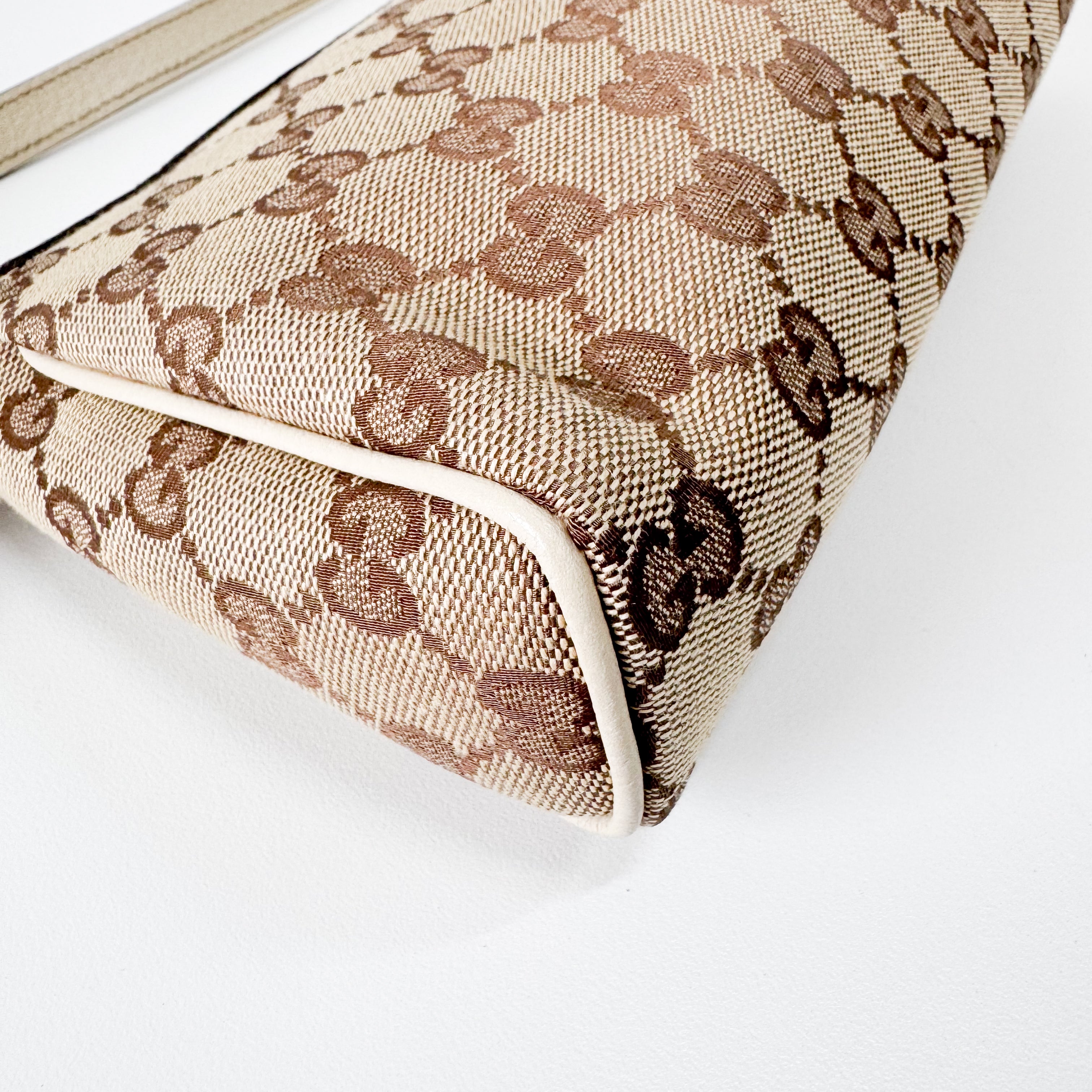 GG Abby Small Beige Canvas Shoulder Bag