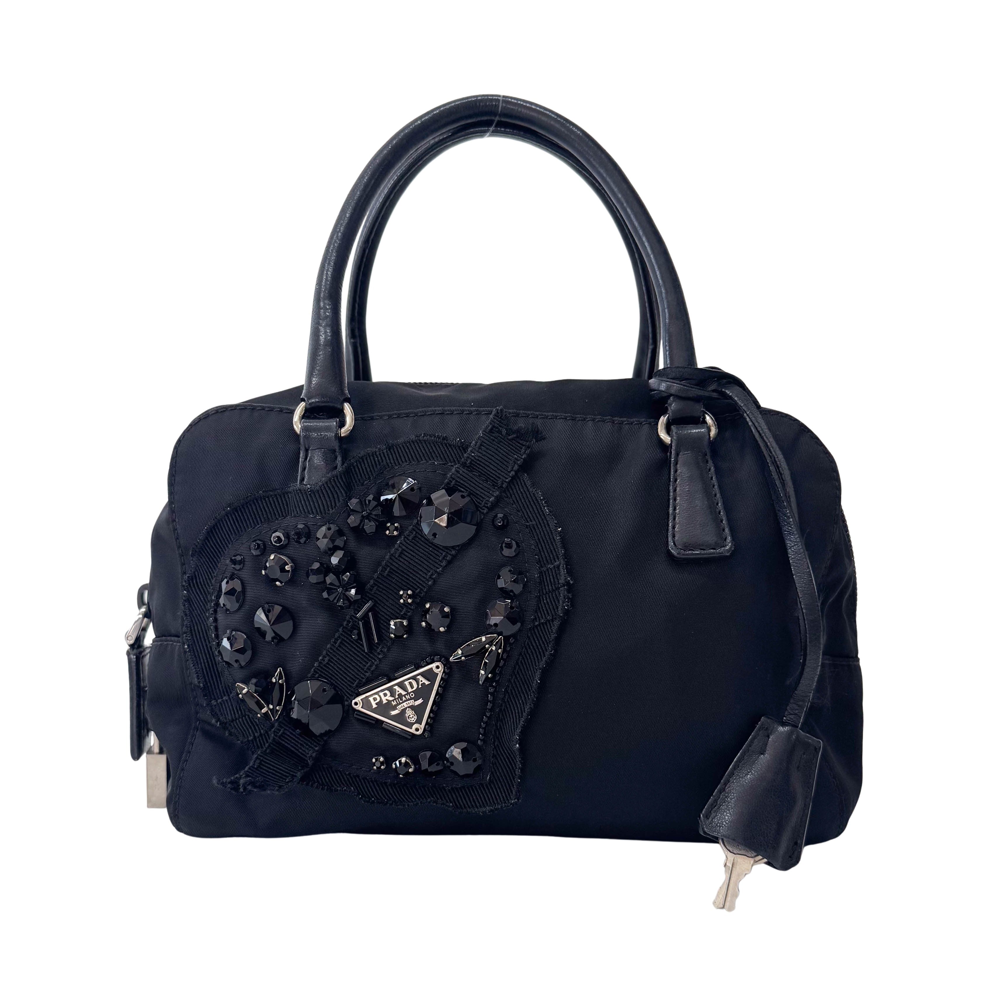 PRADA's Preloved Elegance - HivePreloved.com – HIVE PRELOVED