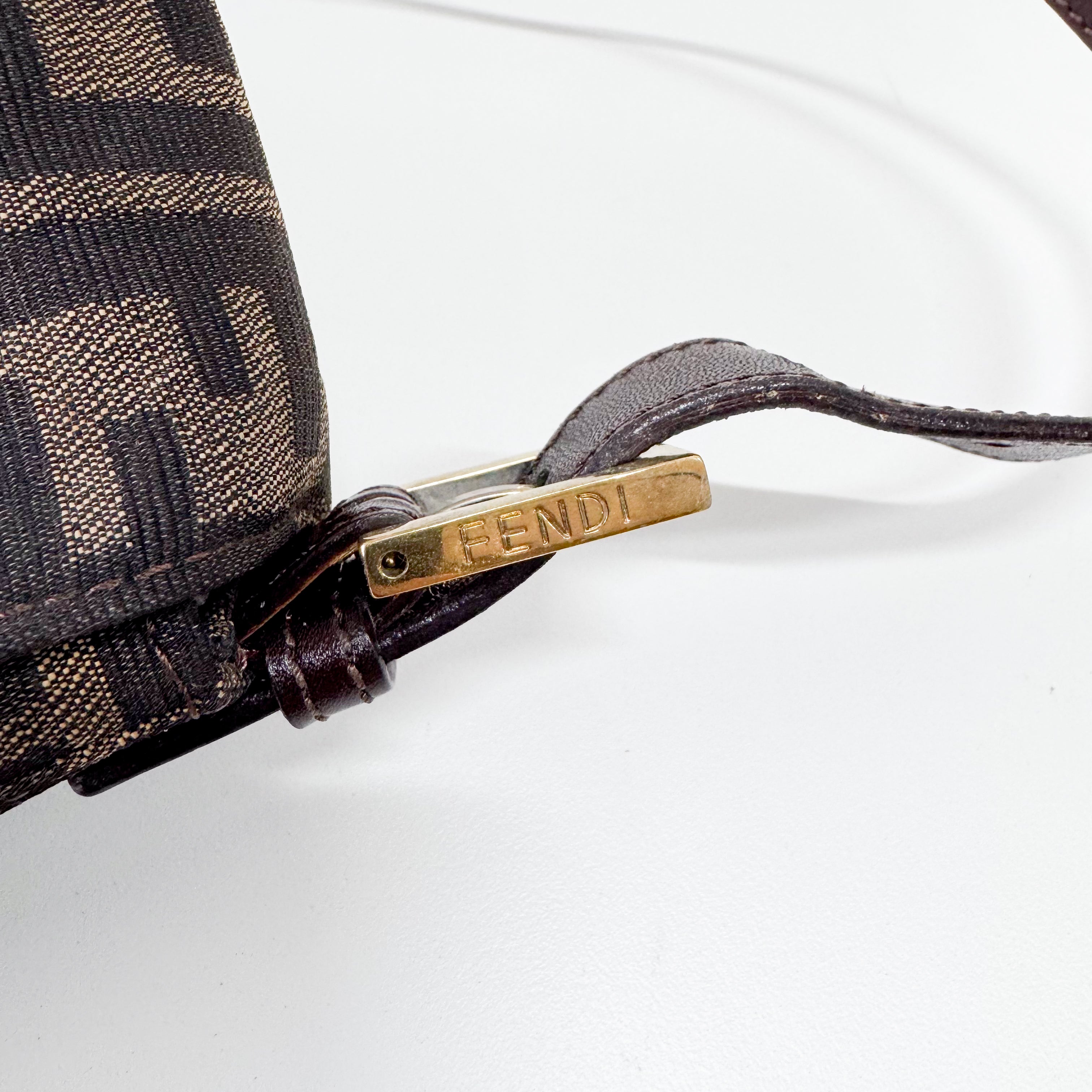 Zucca Baguette Brown Canvas Shoulder Bag