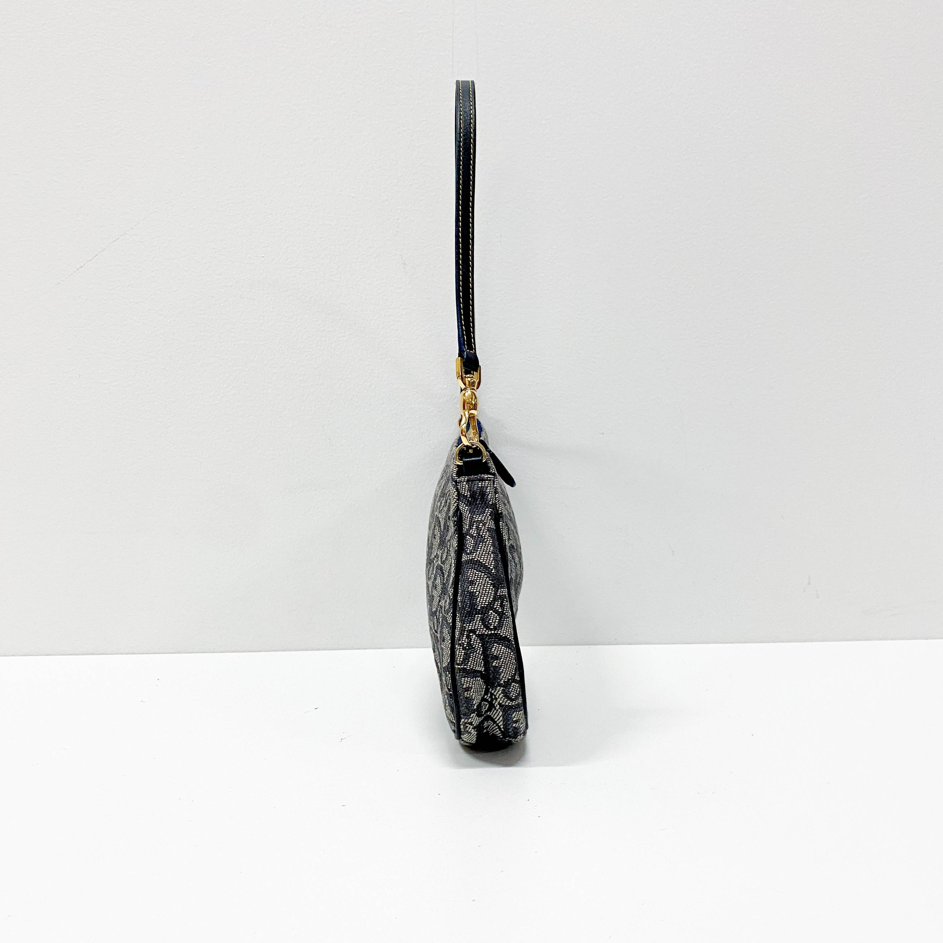 Trotter Saddle Blue Shoulder Bag