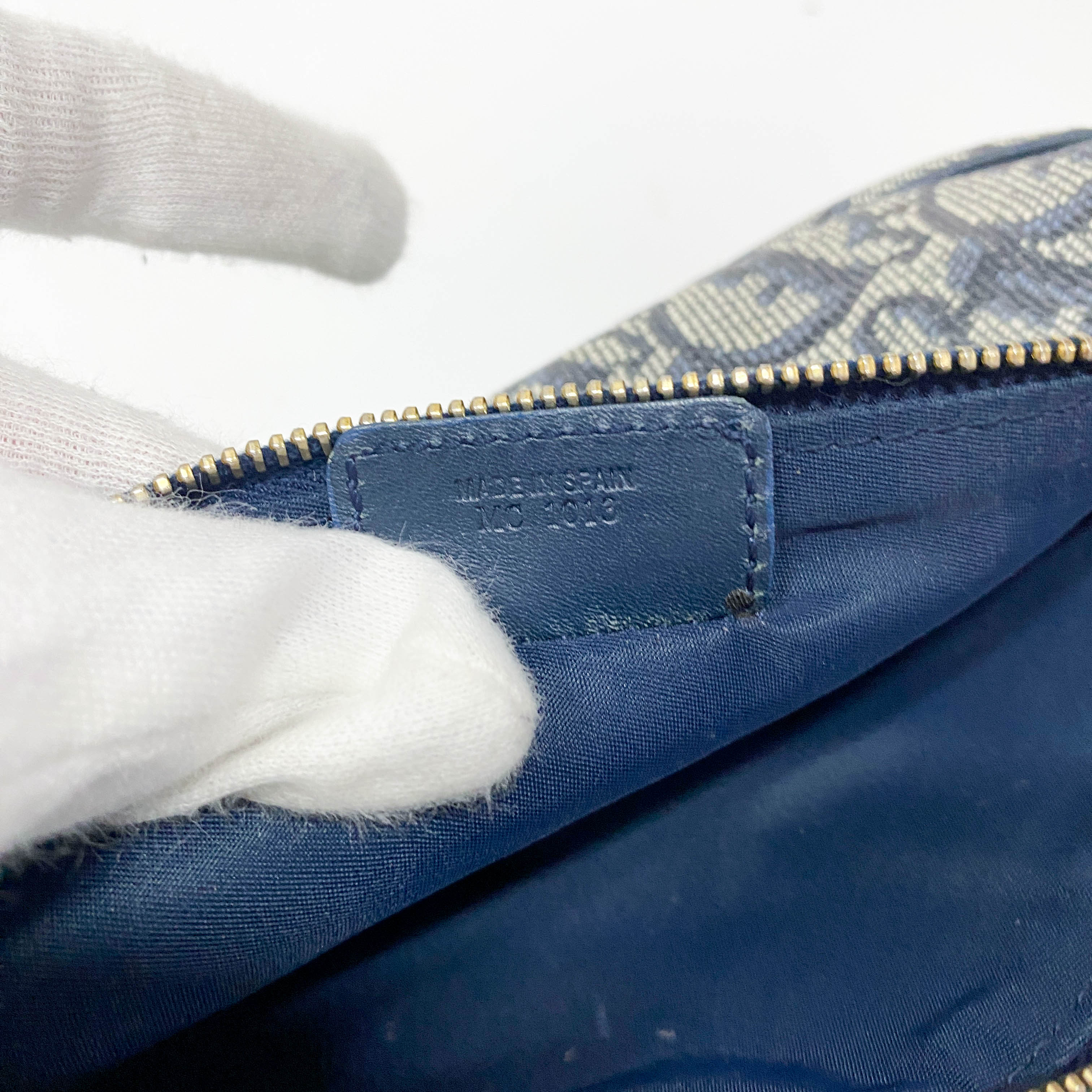 Trotter Saddle Blue Shoulder Bag