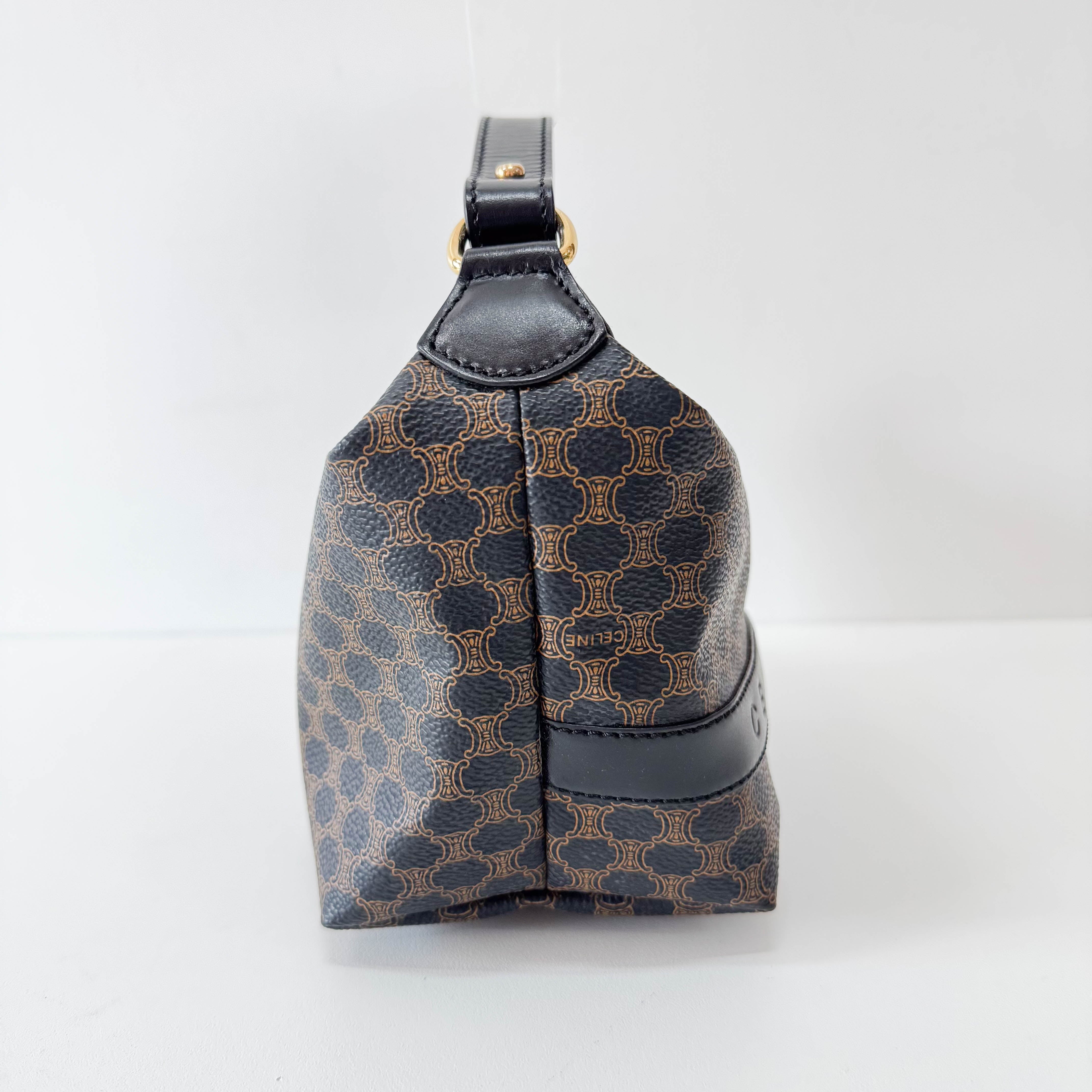 Macadam Triomphe Black Leather Handbag