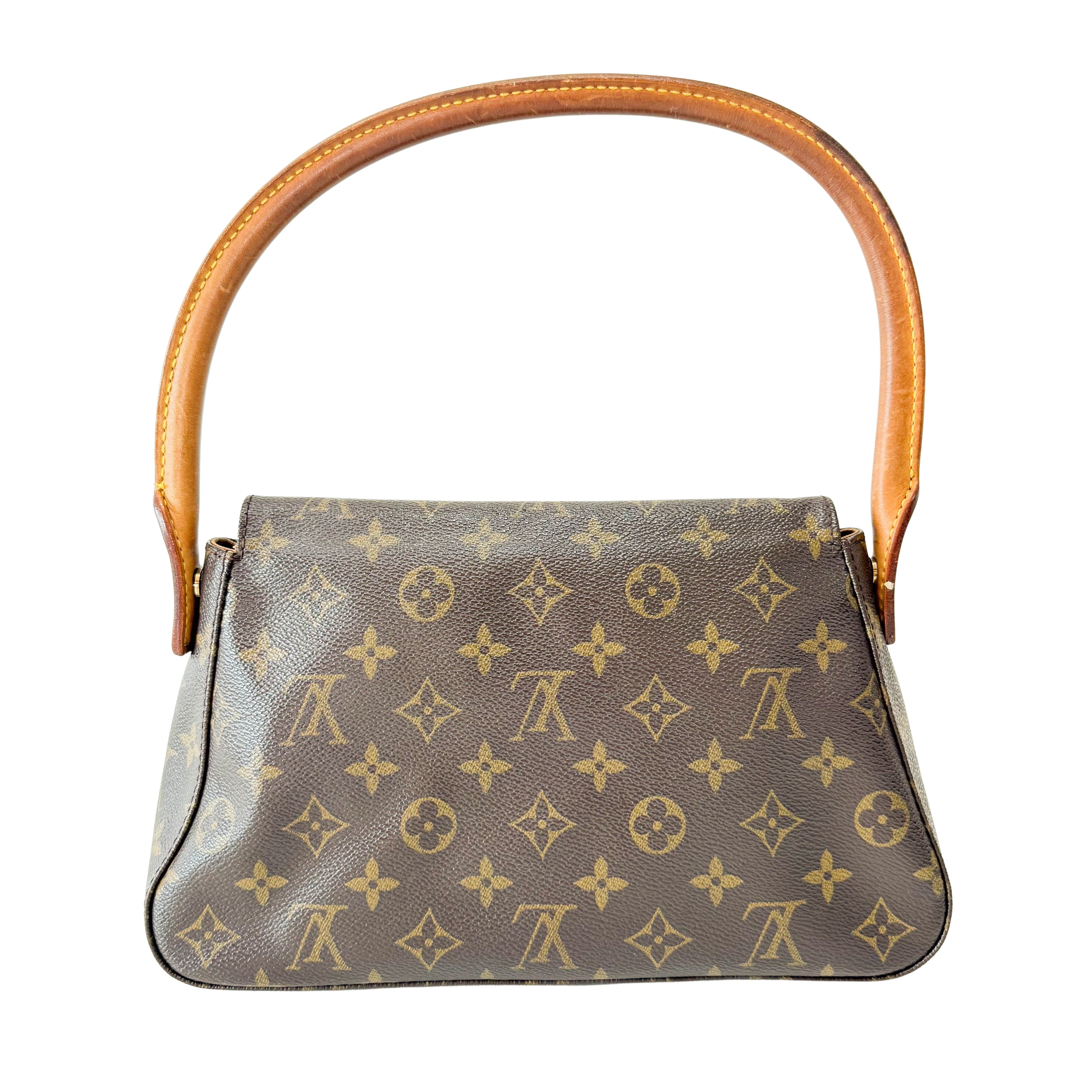 Looping PM Shoulder Bag