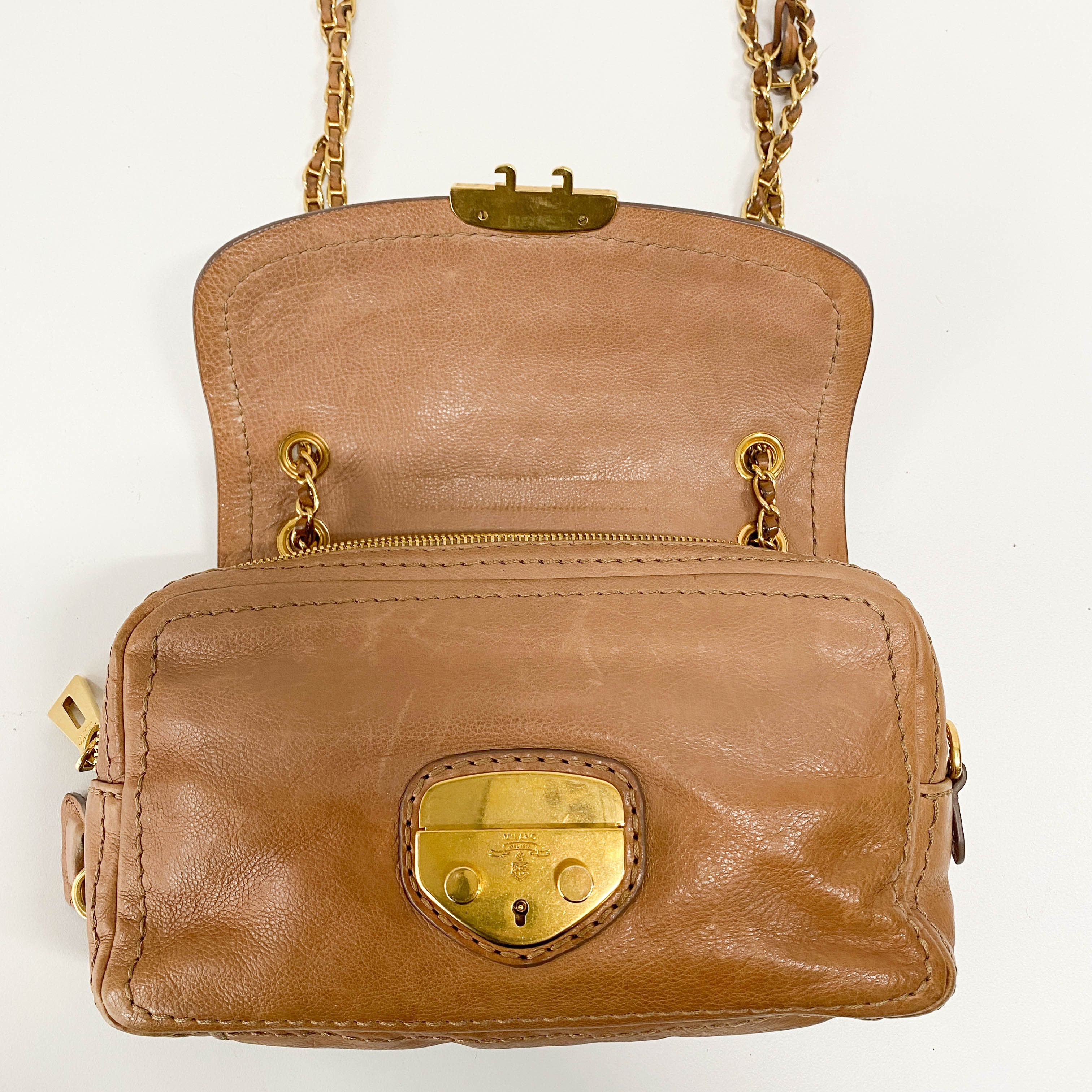 Brown Leather Gold Chain Shoulder Bag