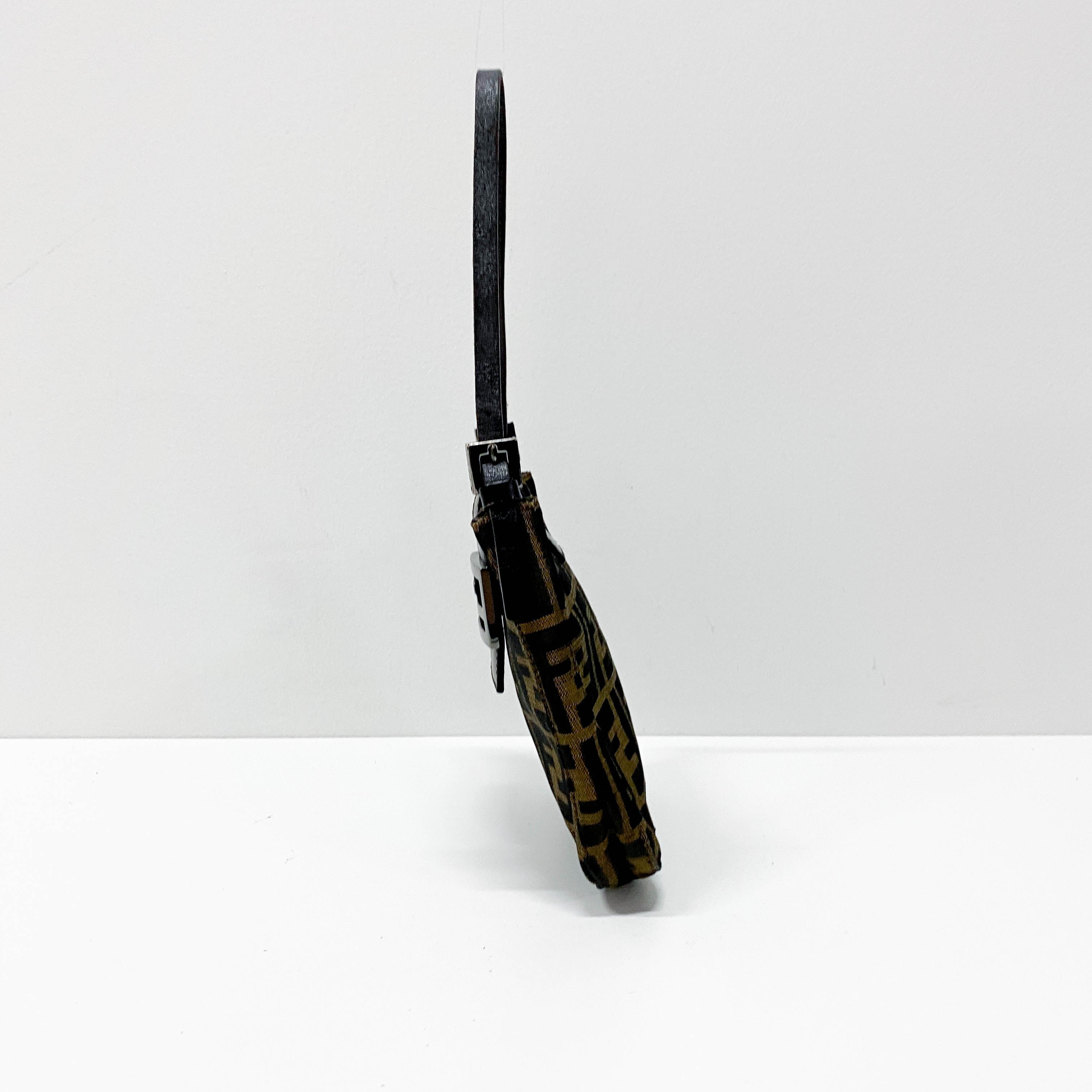 Zucca Brown Canvas Shoulder Bag