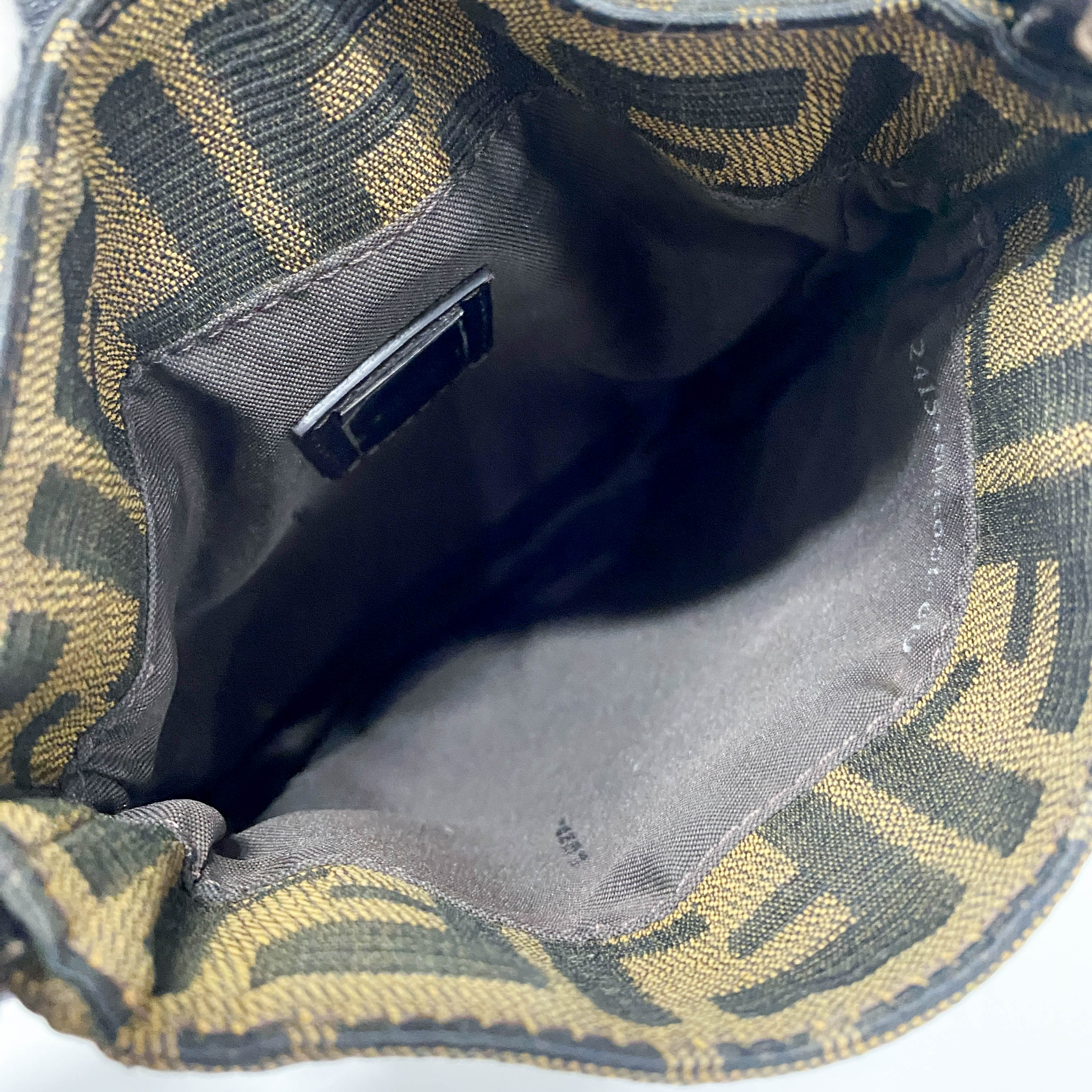 Zucca Brown Canvas Shoulder Bag