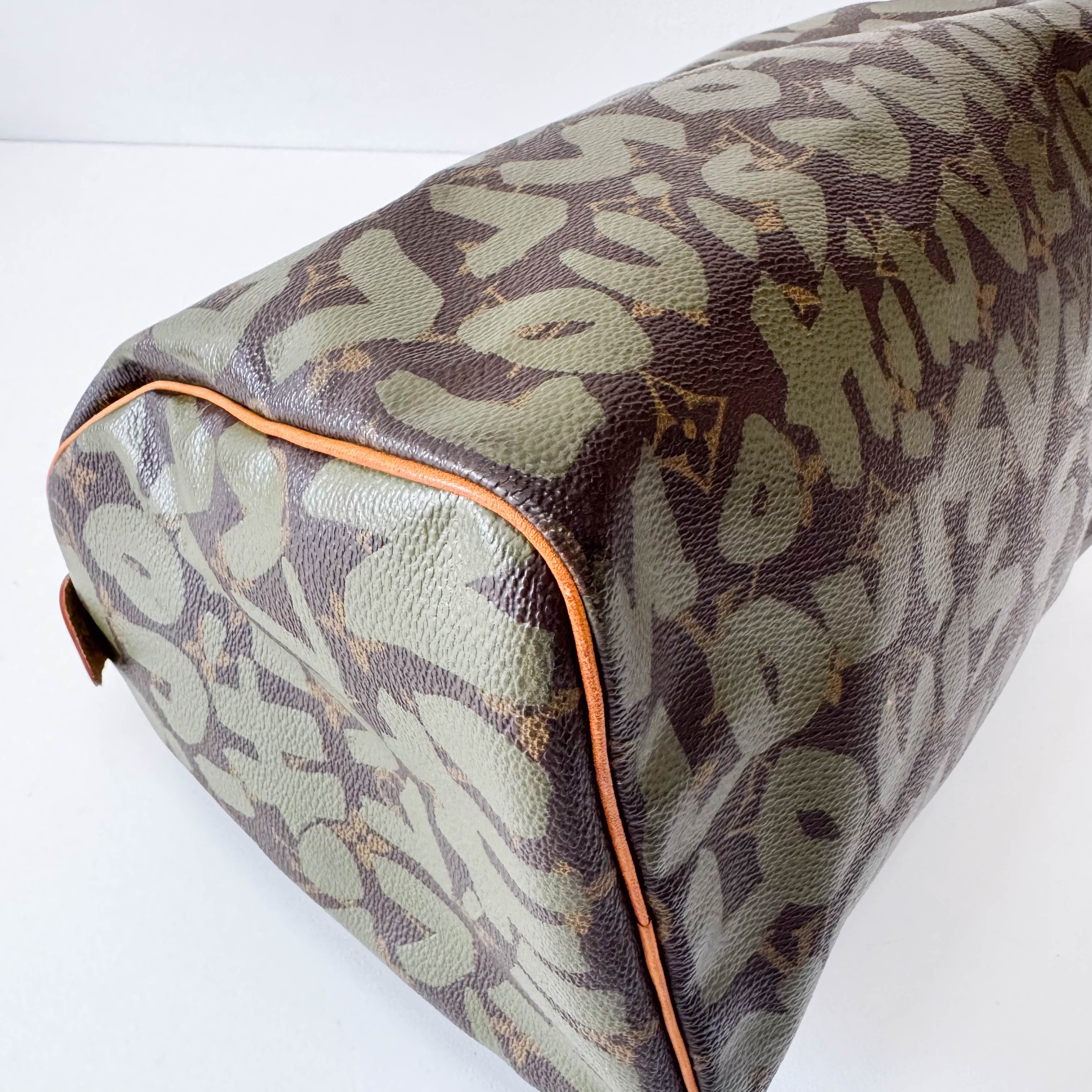 Monogram Speedy 30 Graffiti Khaki Hand Bag