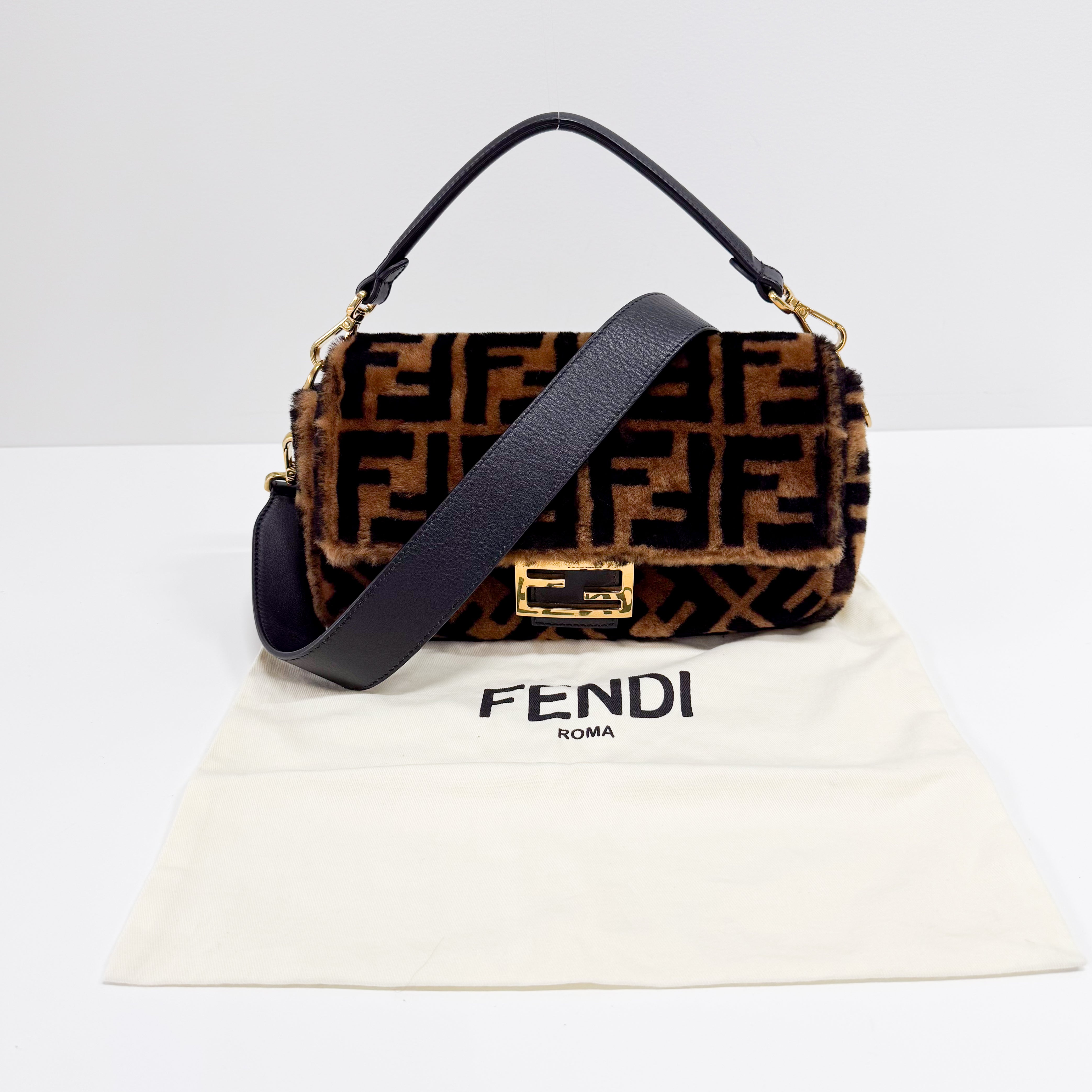 Zucca Baguette Brown Fur Two Way Bag