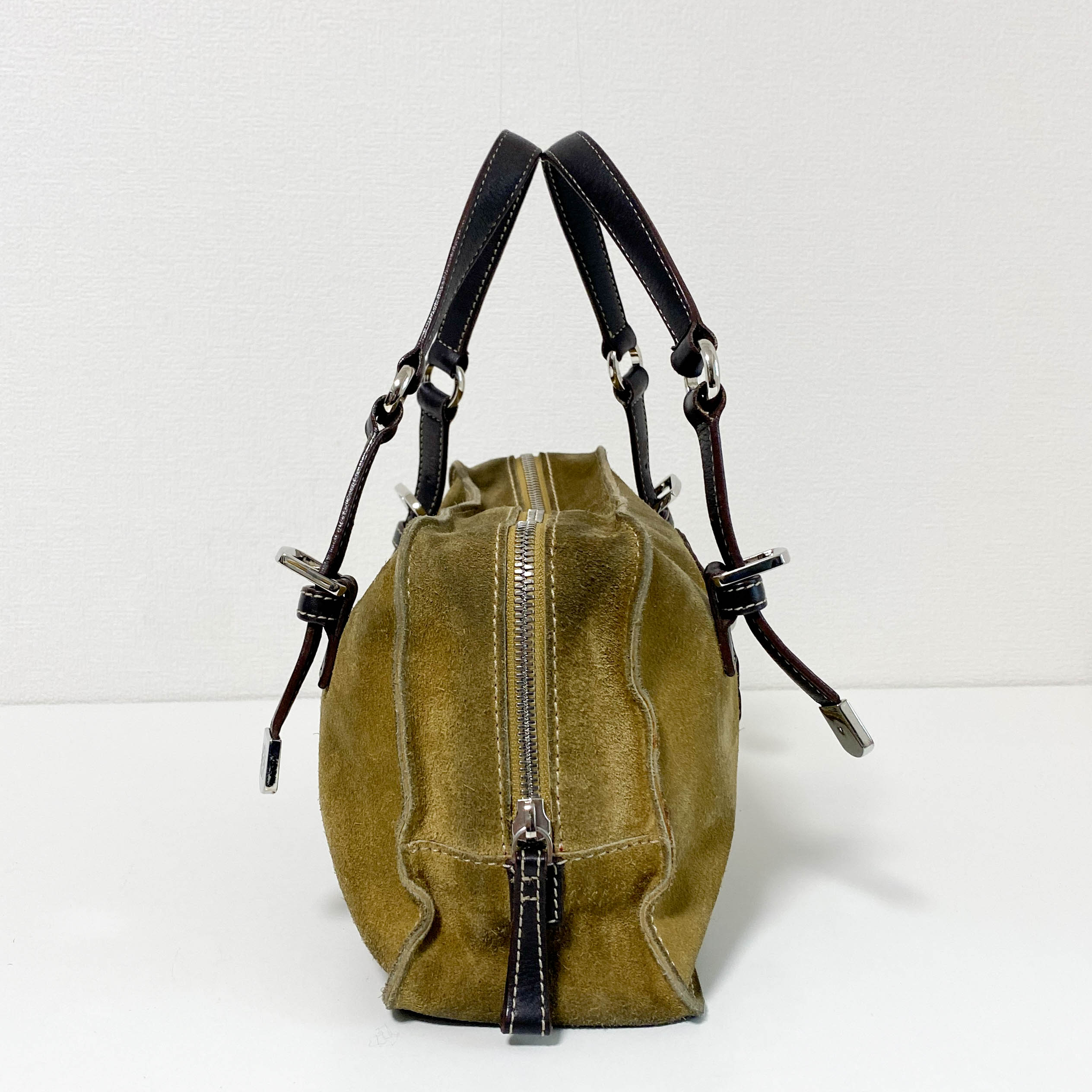 Amazona Suede Hand Bag