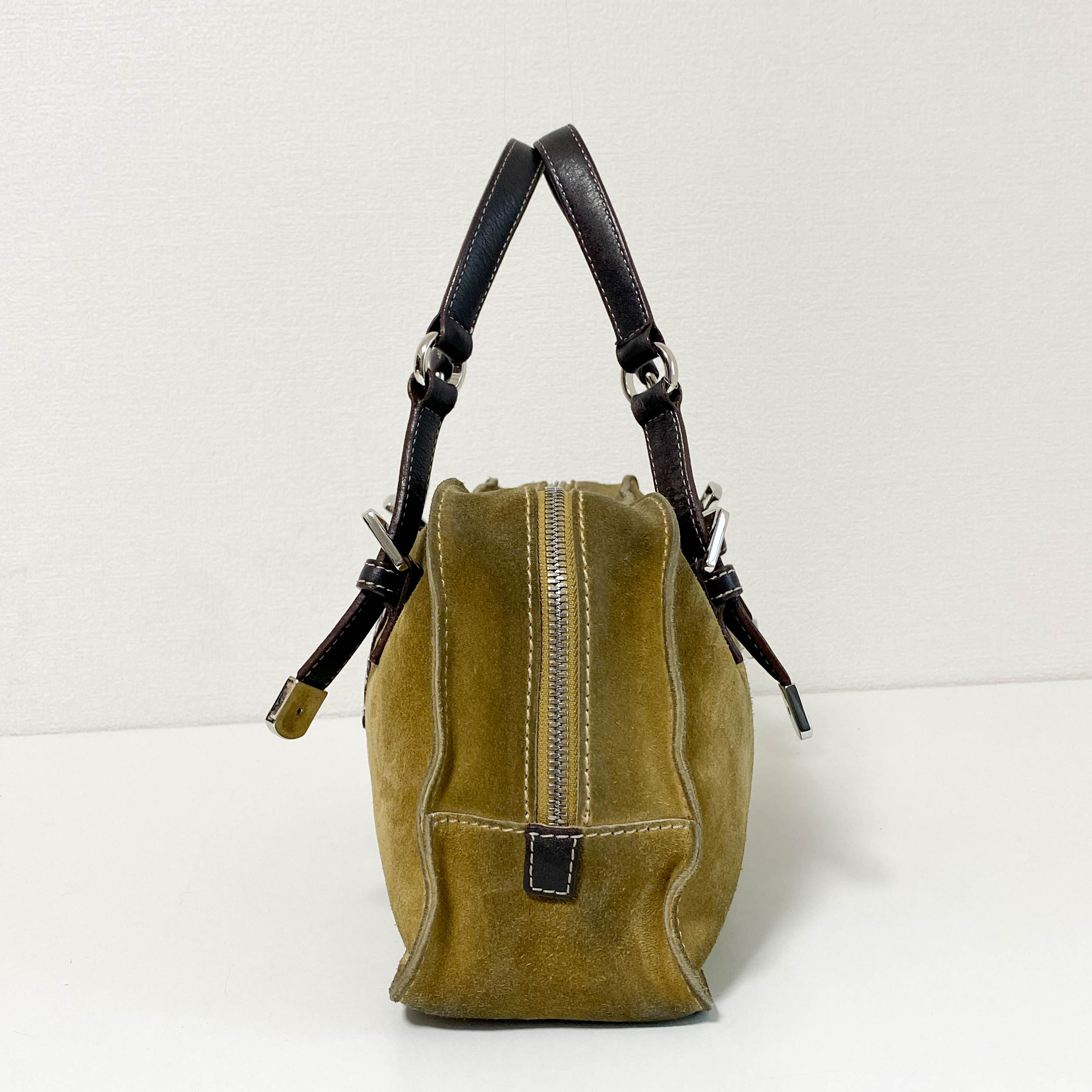 Amazona Suede Hand Bag