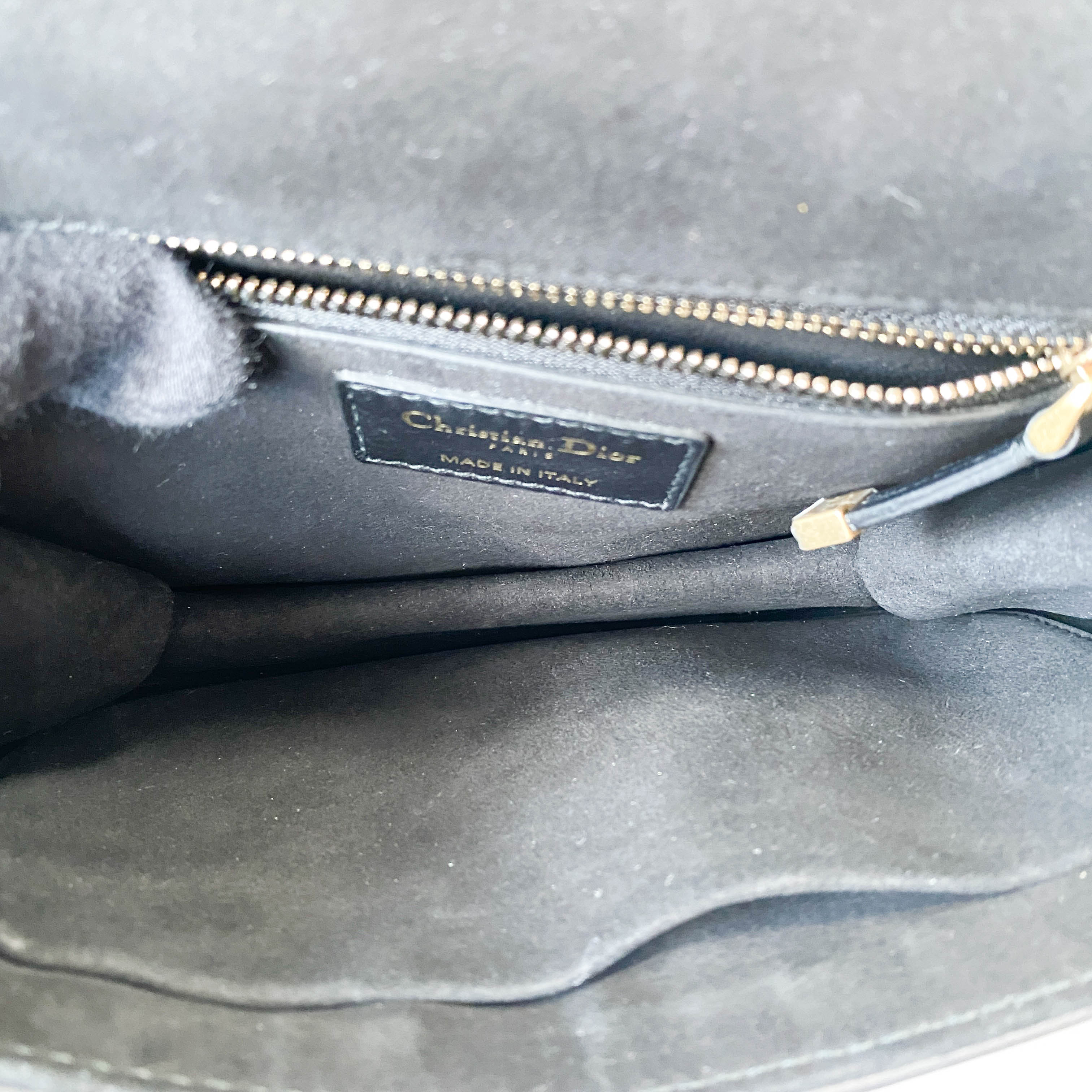 Addict Flap Embroidery Beads and Gold Hardware Chain Bag