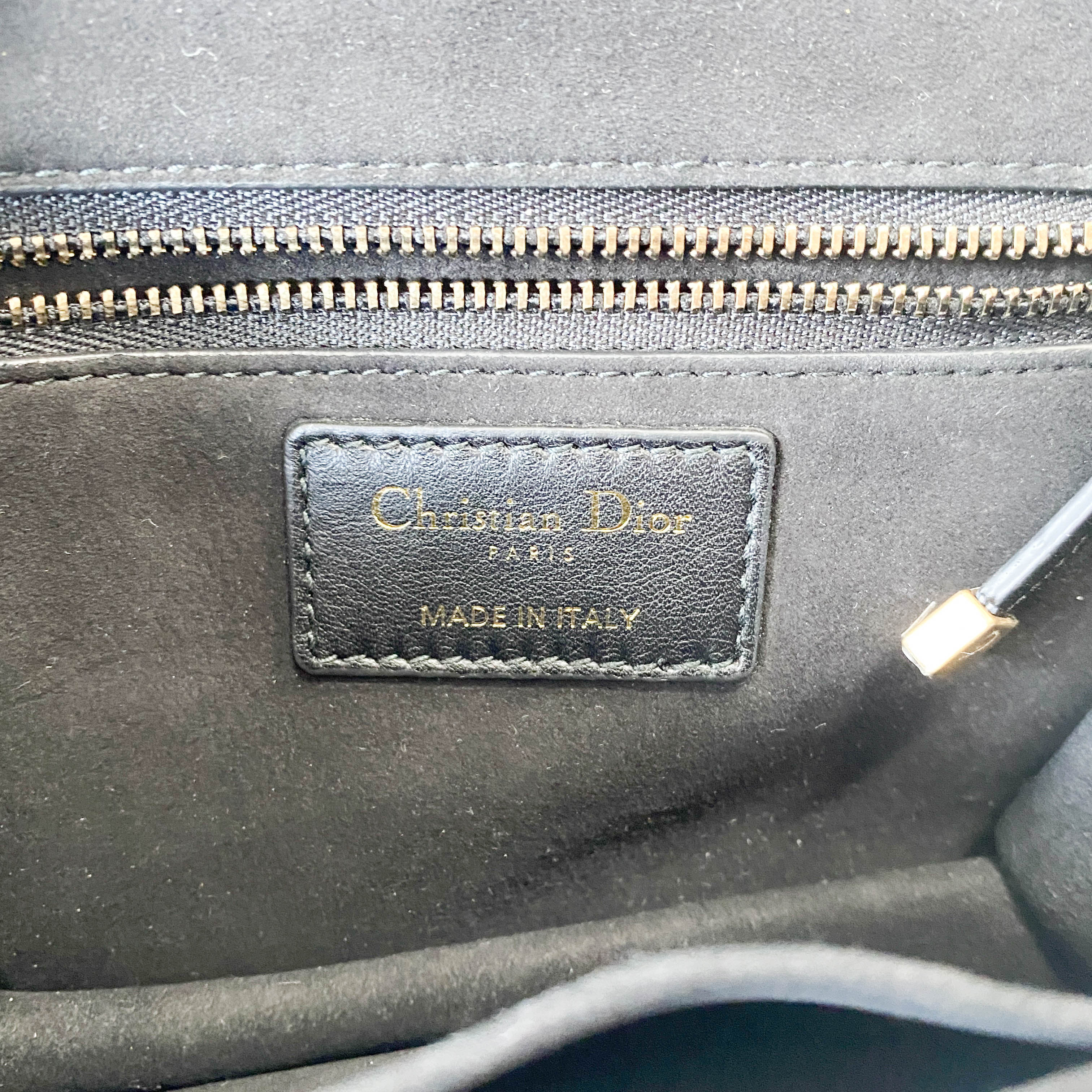 Addict Flap Embroidery Beads and Gold Hardware Chain Bag