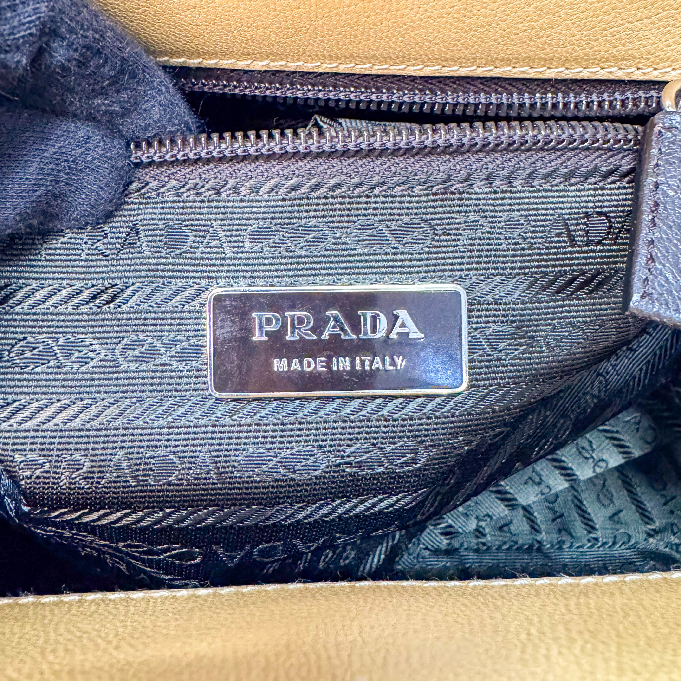 Goatskin Cerniera Doctor Bag