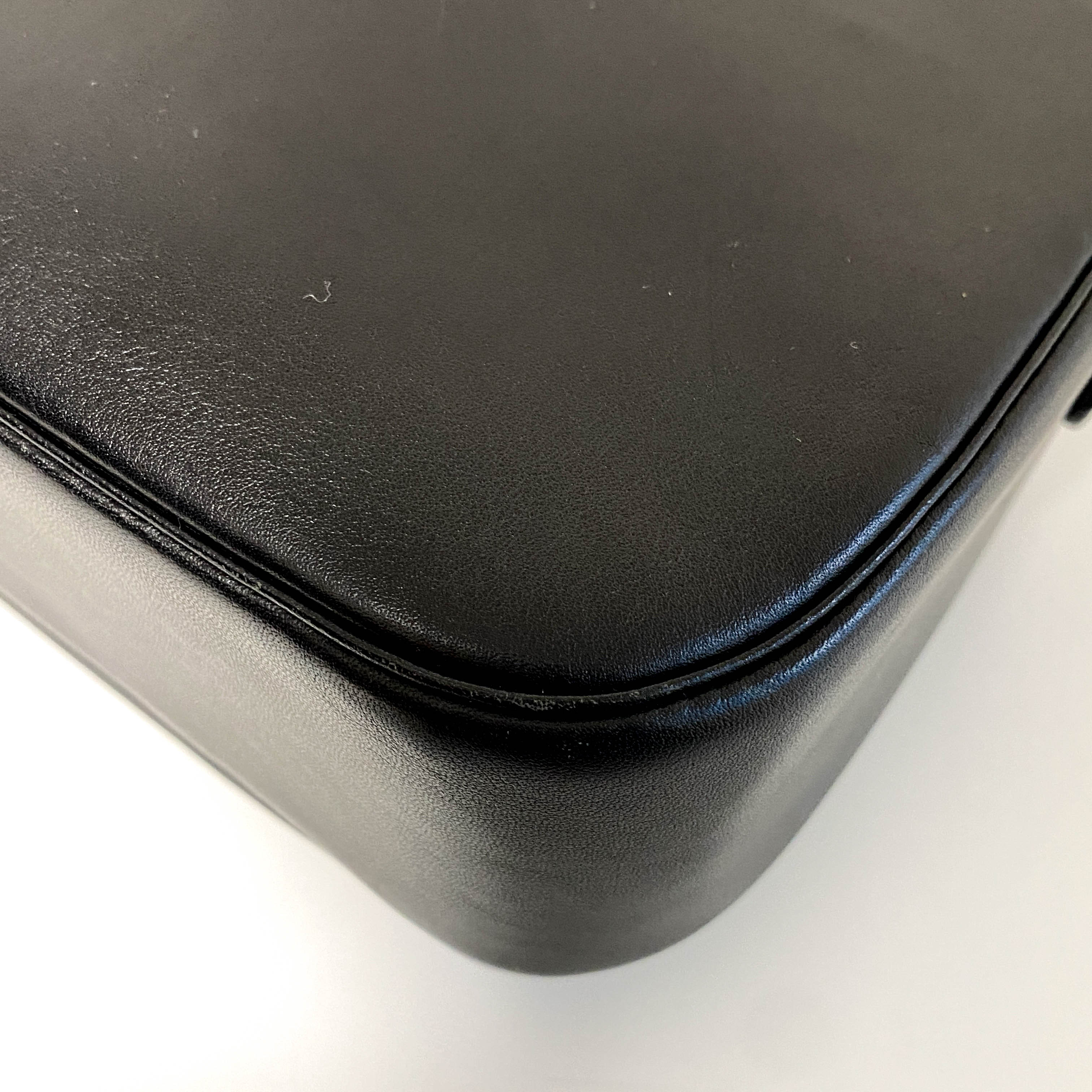 Panthère Black Leather Crossbody Bag