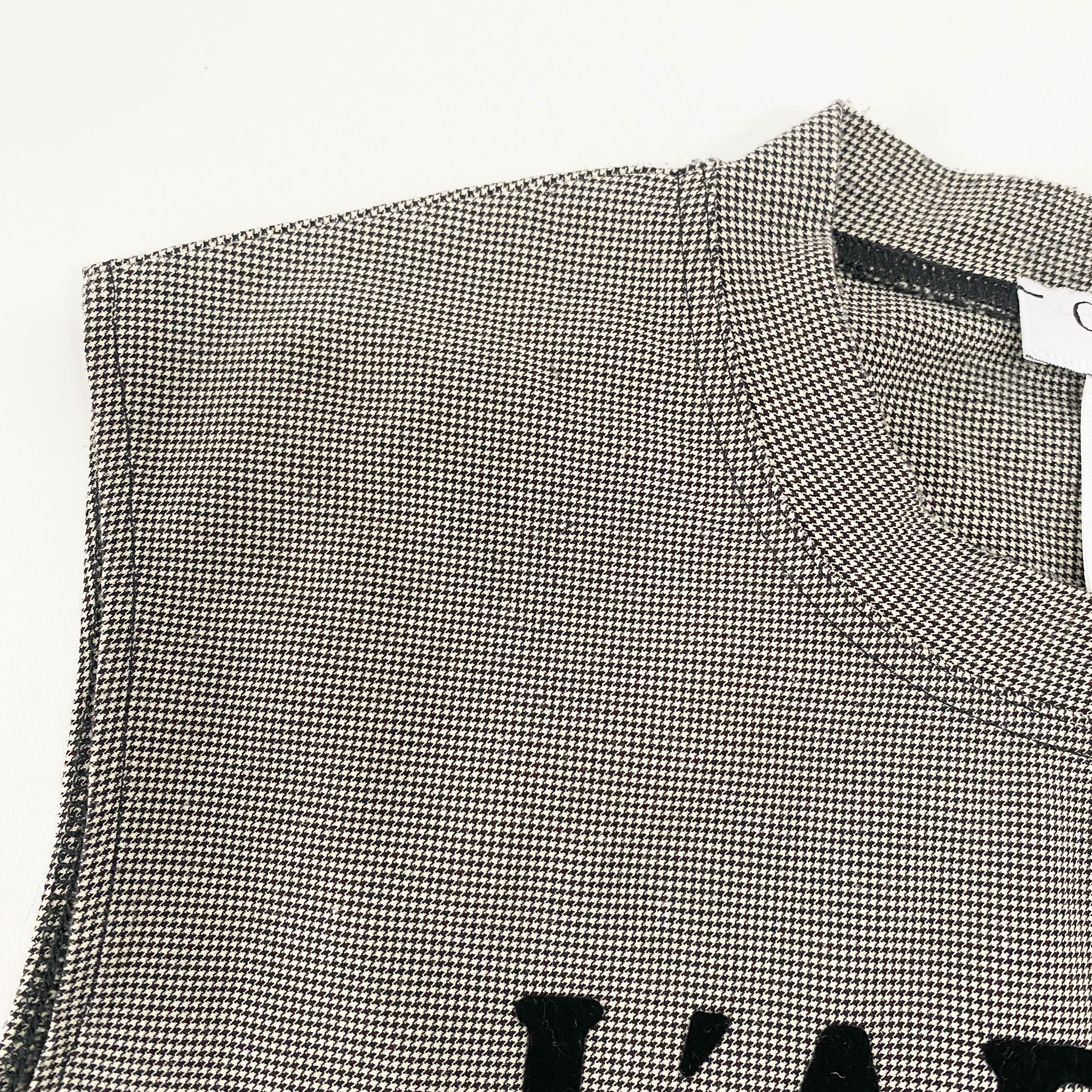 J'adore Logo Houndstooth Pattern Tank Top