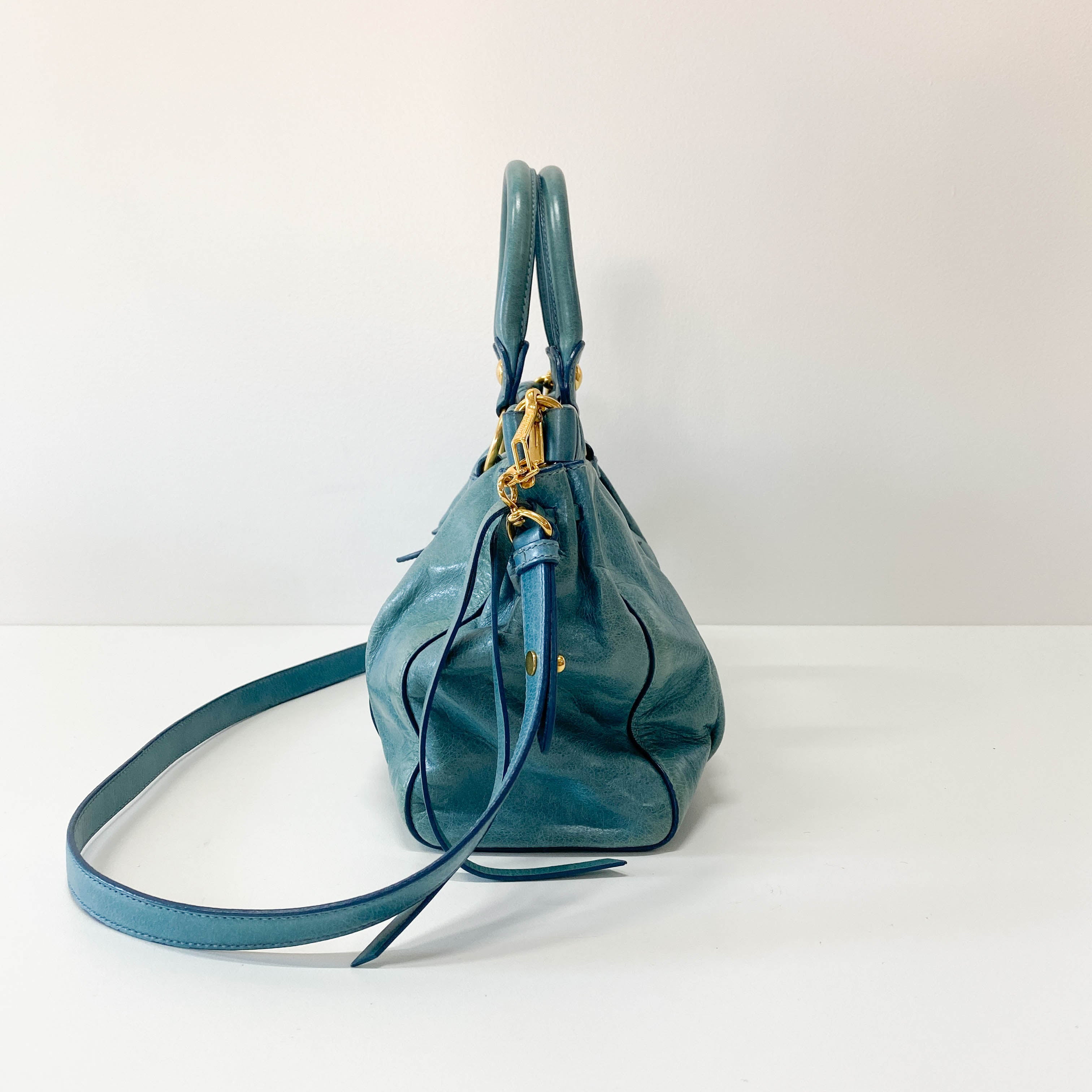 Vitello Light Blue Leather Shoulder Bag