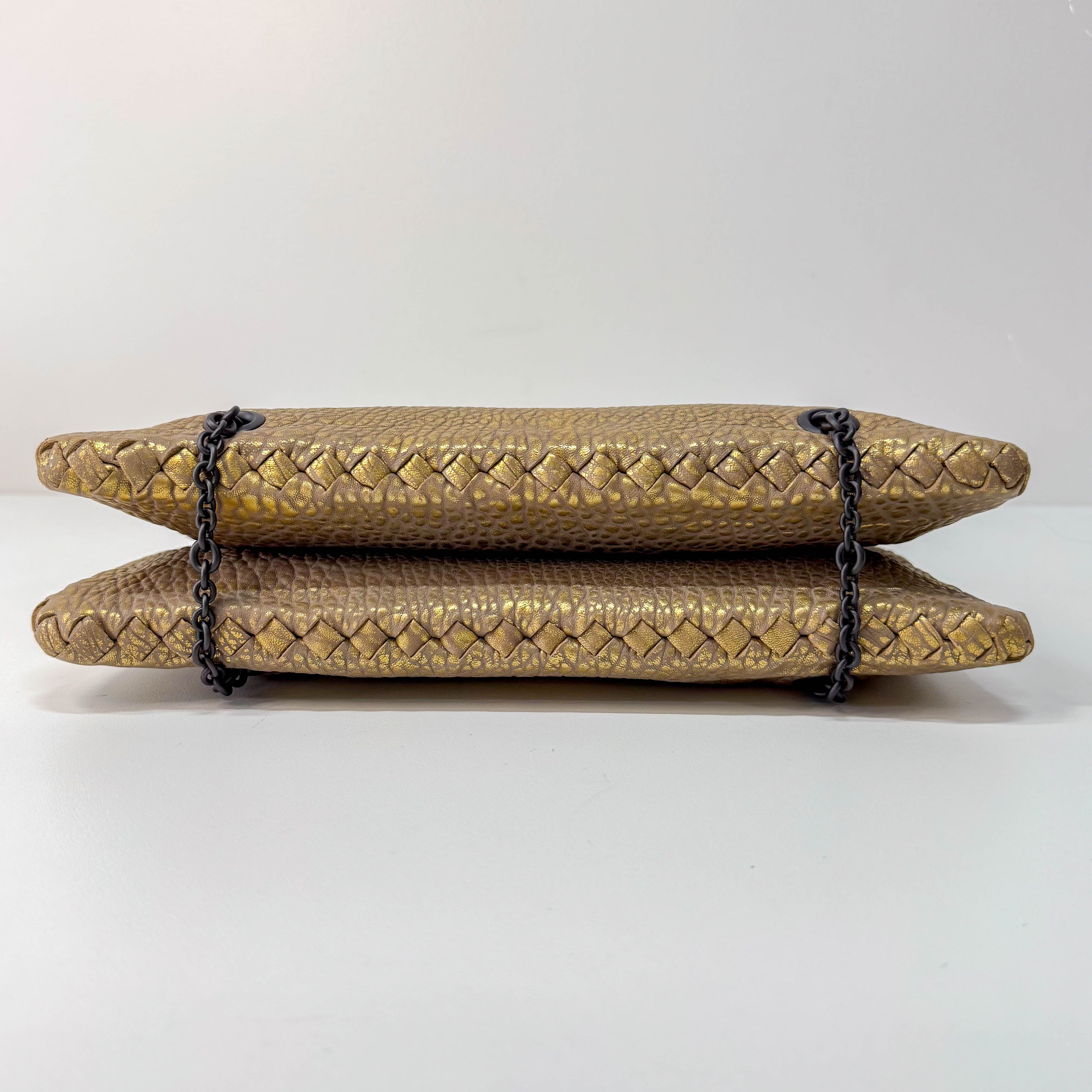 Intrecciato Gold Leather Chain Shoulder Bag