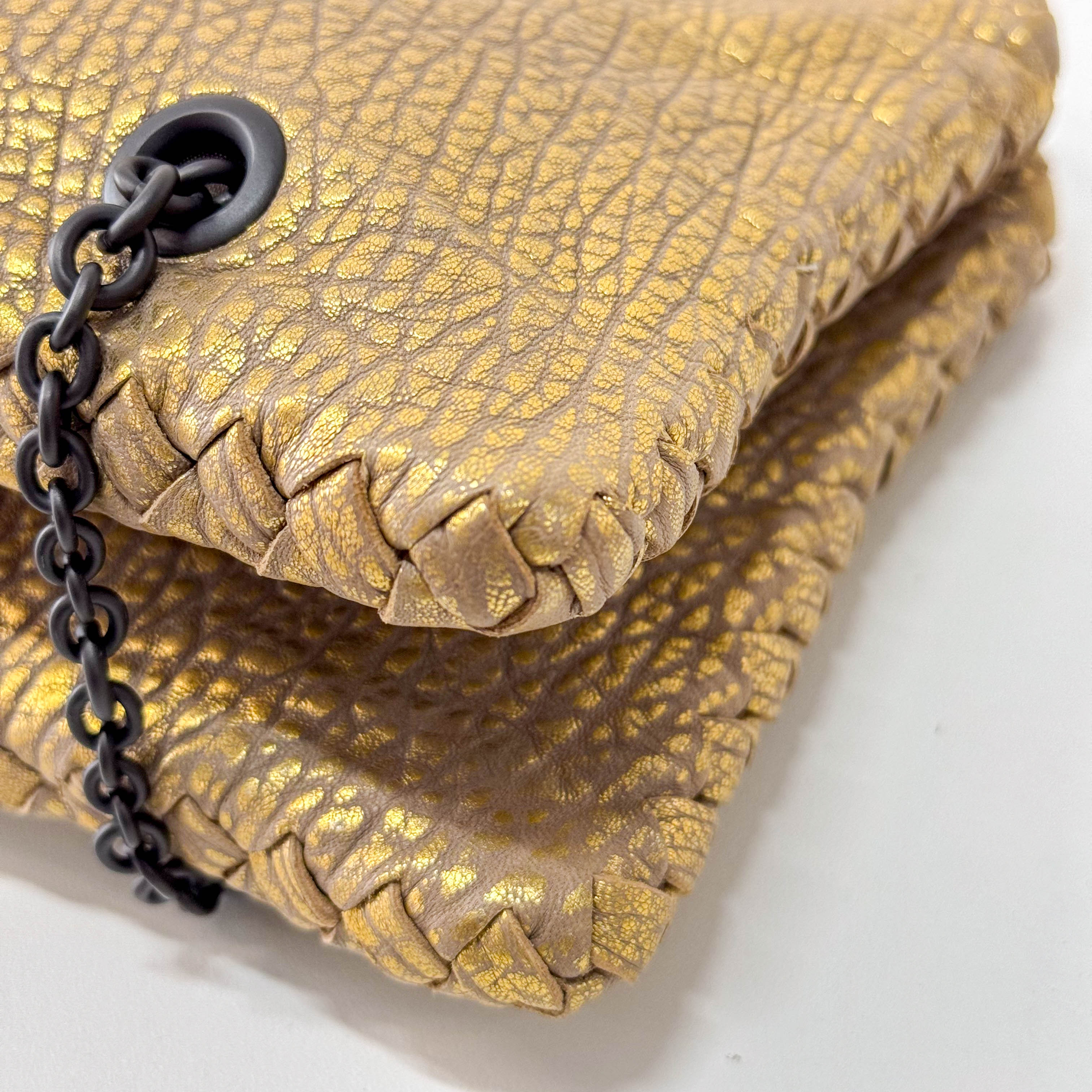 Intrecciato Gold Leather Chain Shoulder Bag
