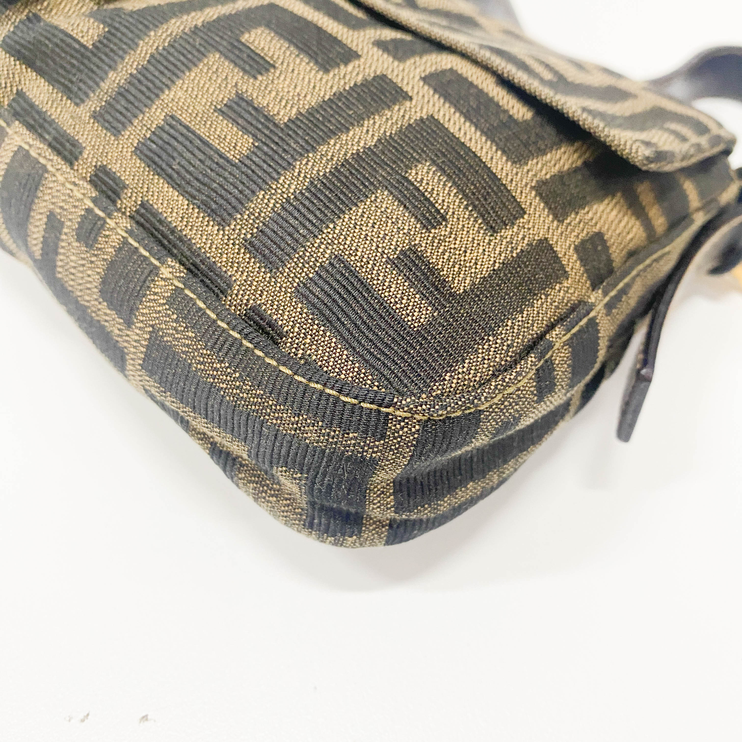 Zucca Baguette Brown Coated Canvas Shoulder Bag