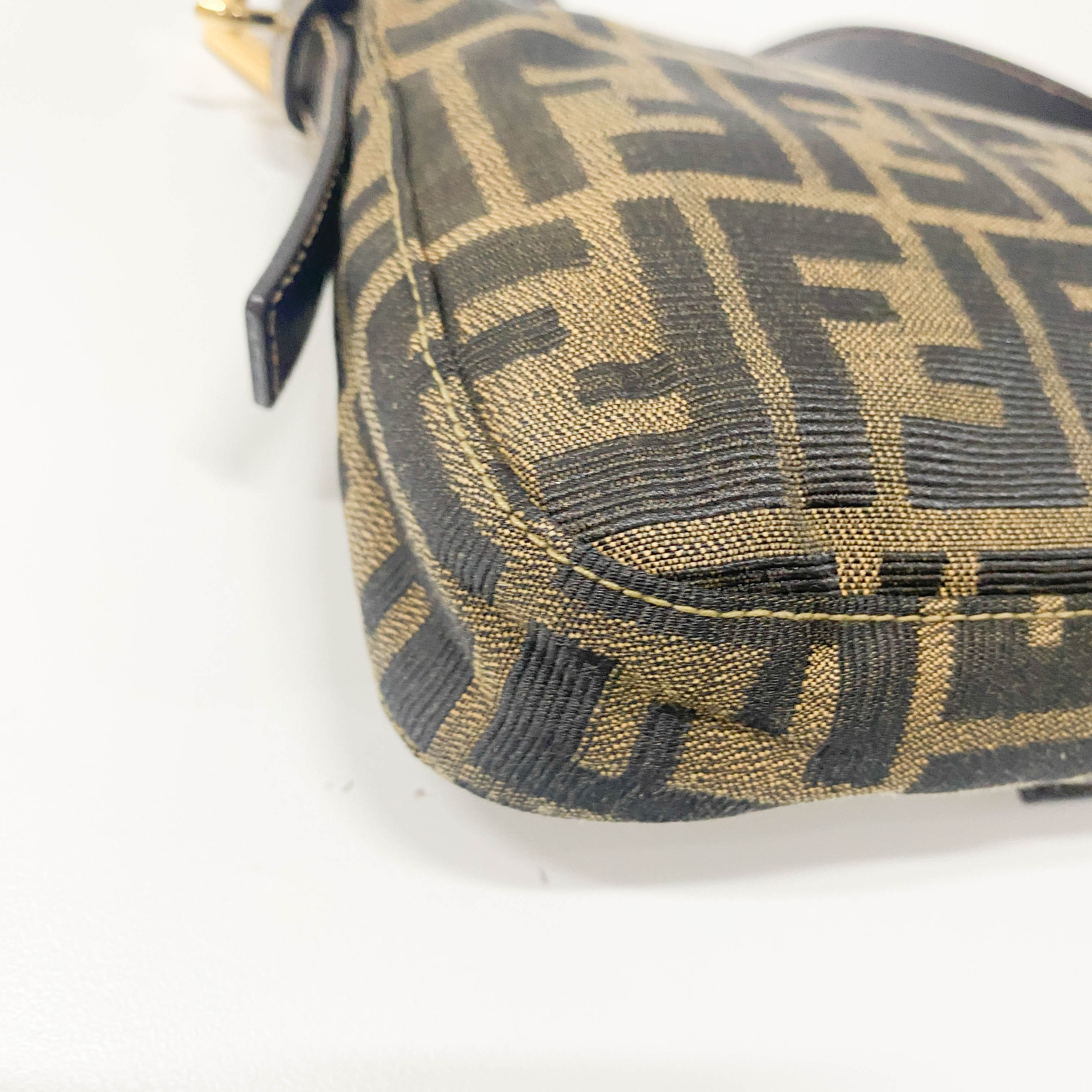 Zucca Baguette Brown Coated Canvas Shoulder Bag