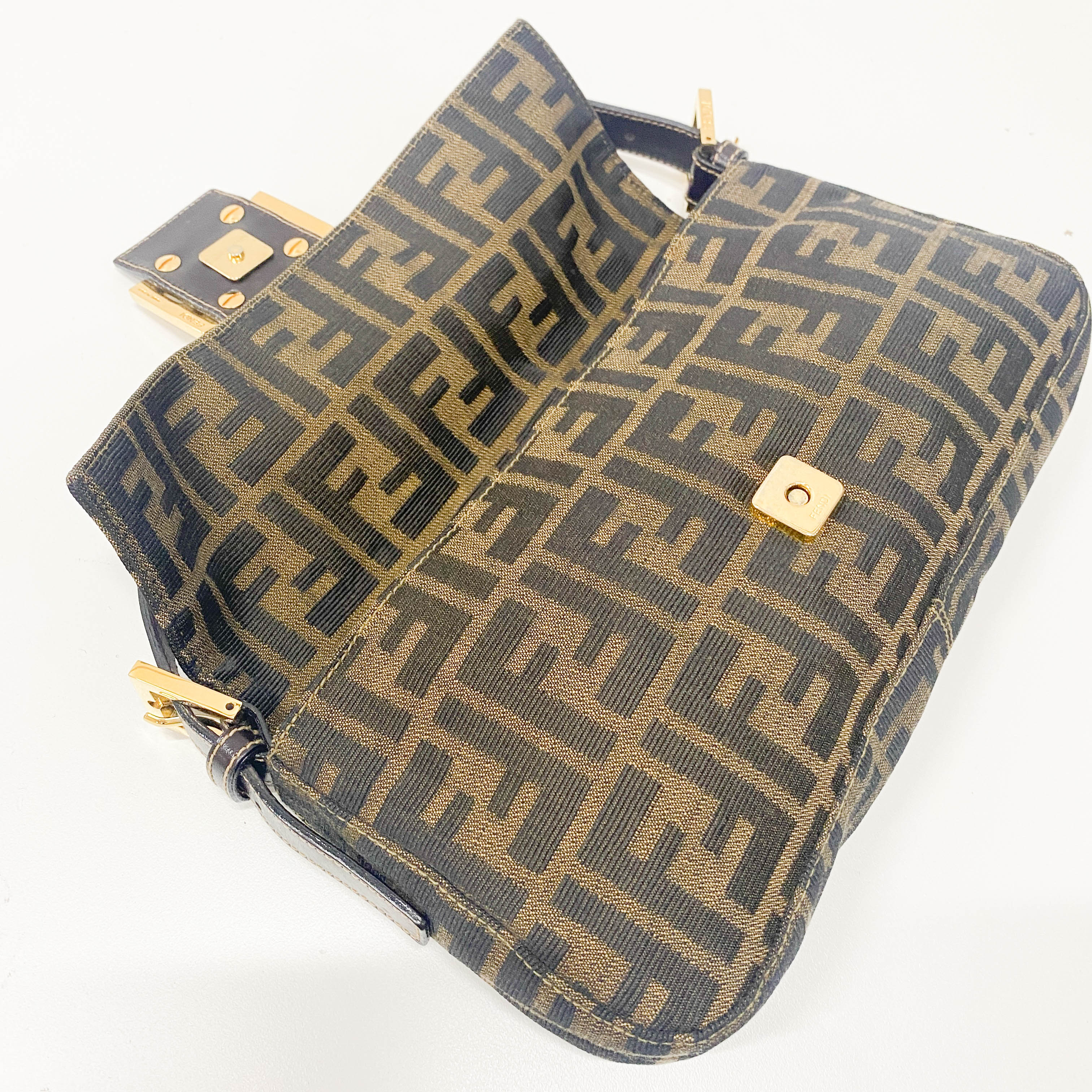 Zucca Baguette Brown Coated Canvas Shoulder Bag