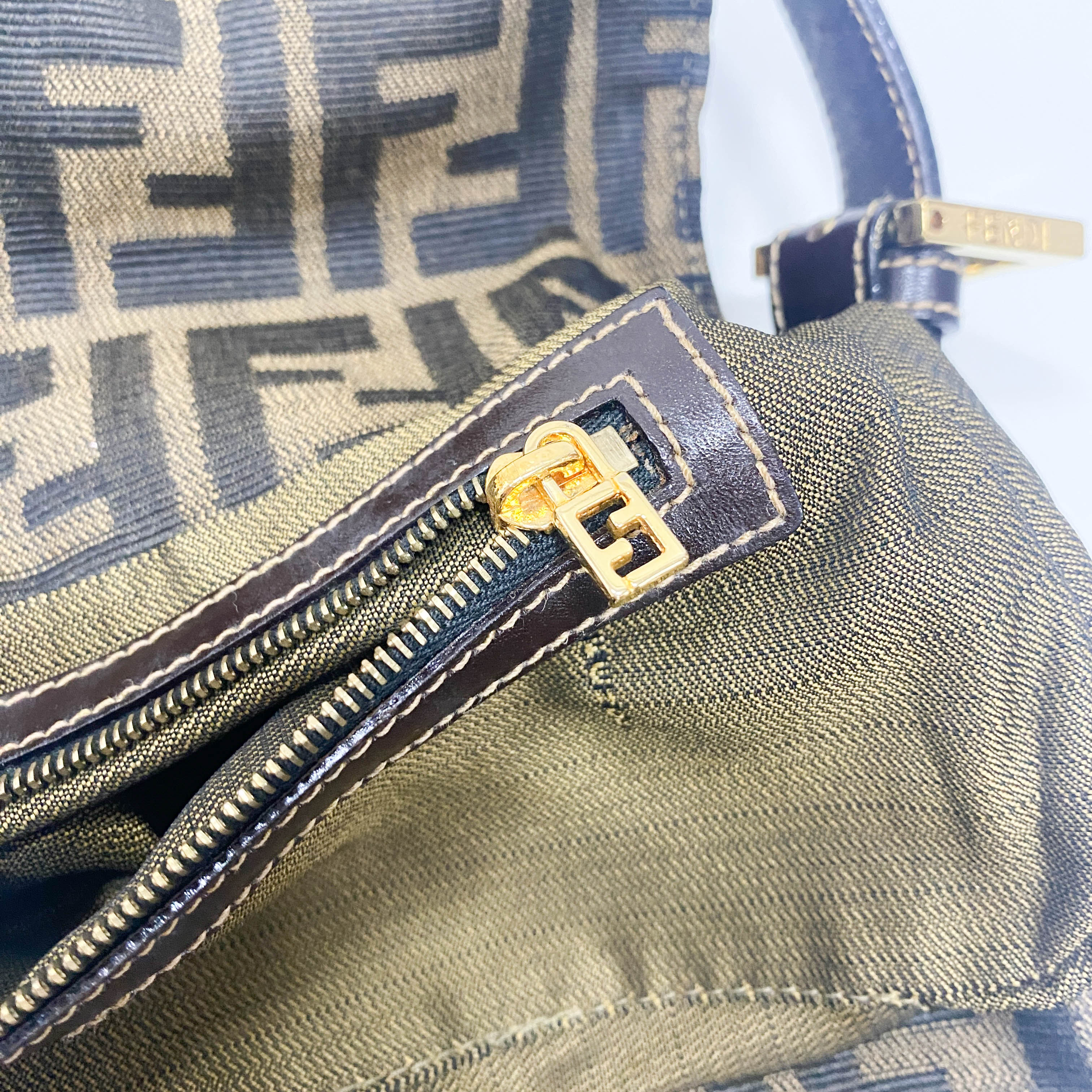 Zucca Baguette Brown Coated Canvas Shoulder Bag