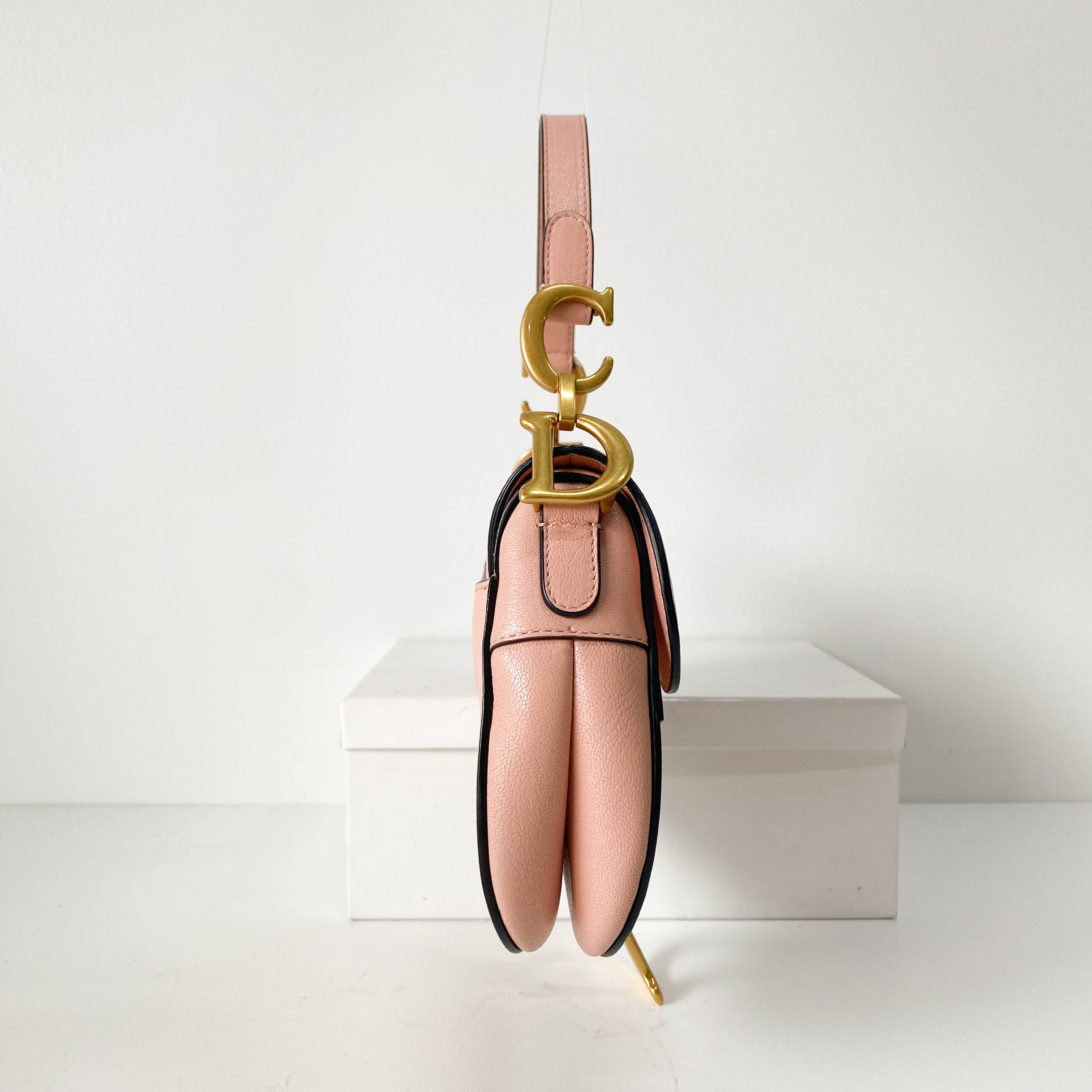 Mini Saddle Pink Leather Handbag