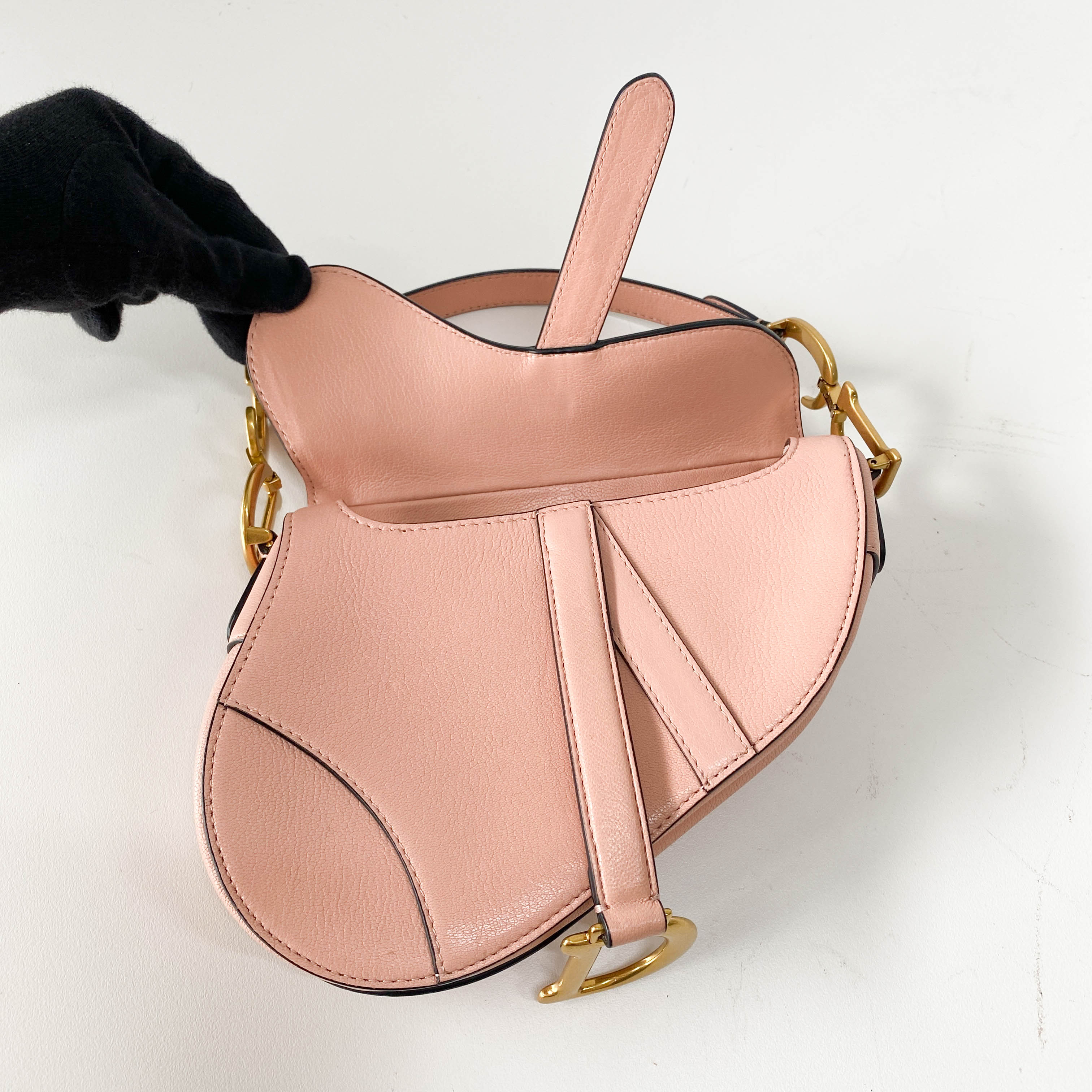Mini Saddle Pink Leather Handbag