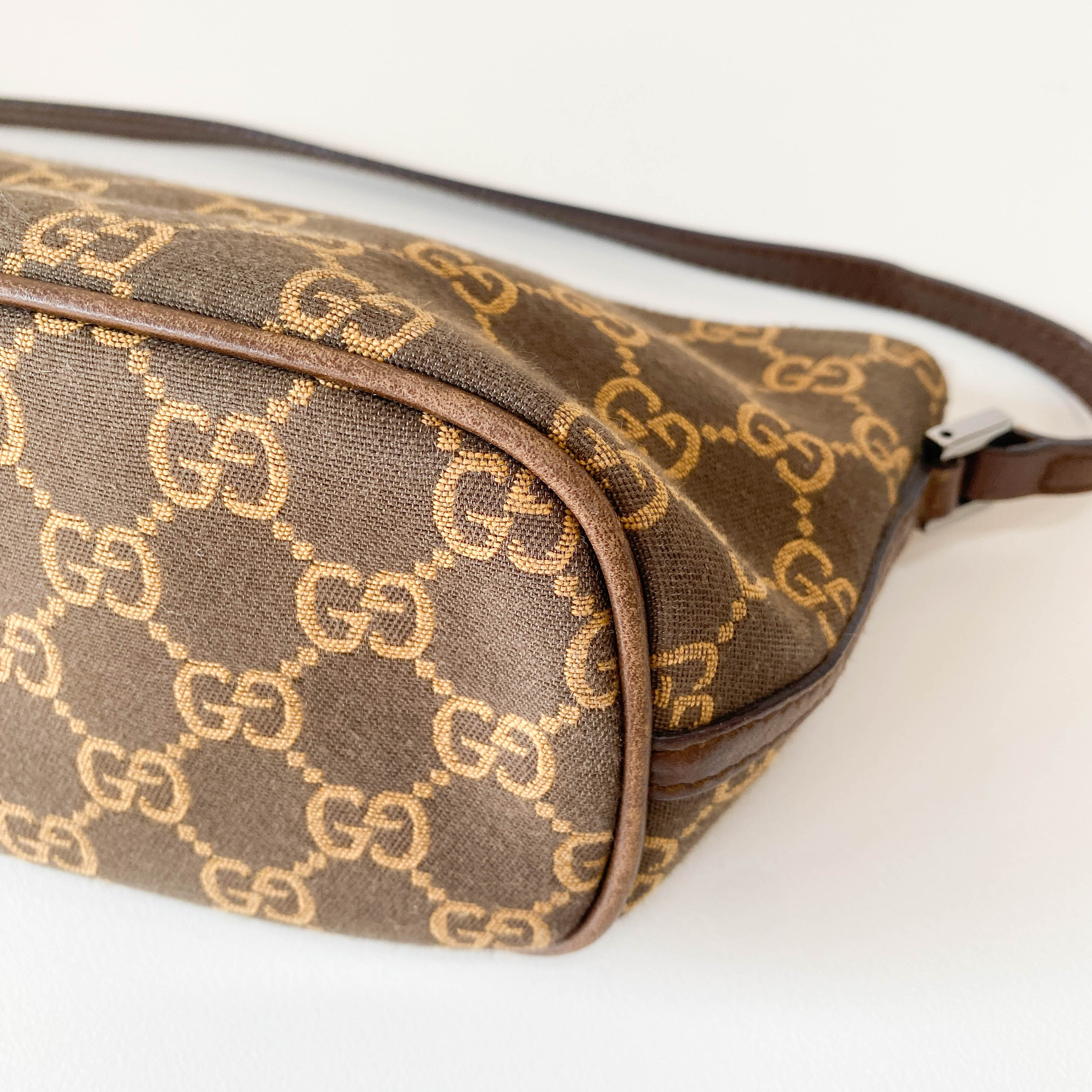 Boat Brown GG Canvas Pouch