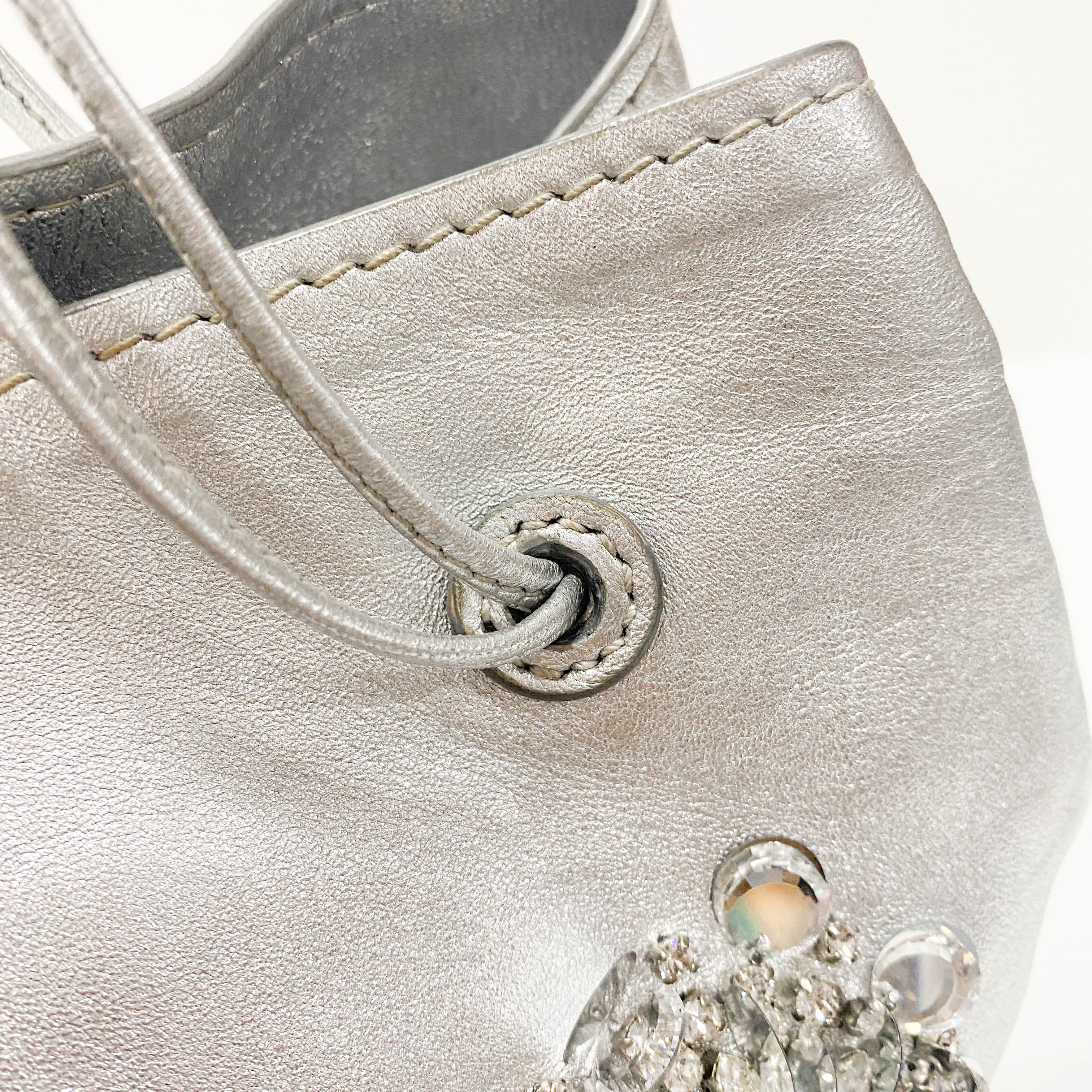 Silver Leather Floral Sequin Embroidered Shoulder Bag