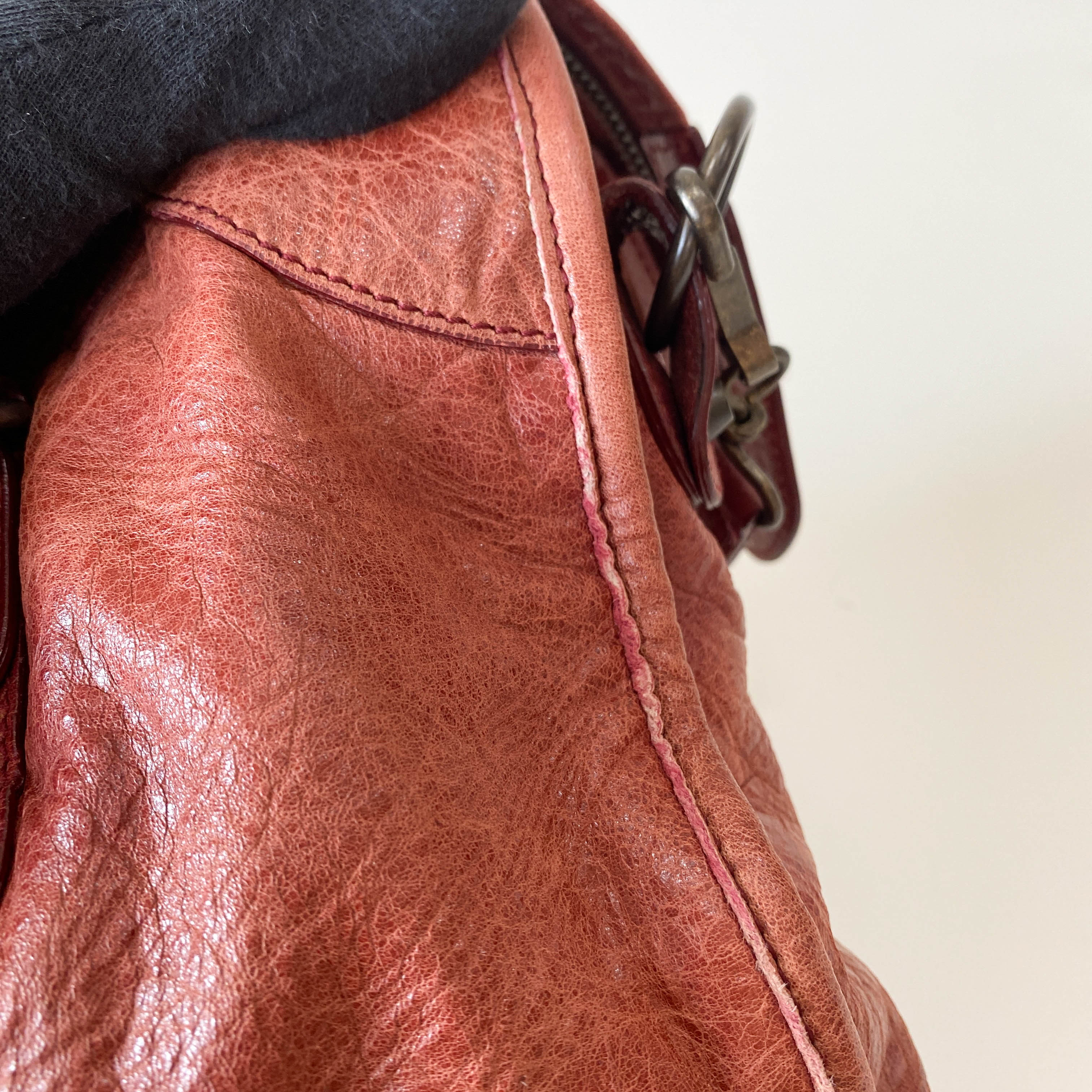 Le City Red Leather Bag