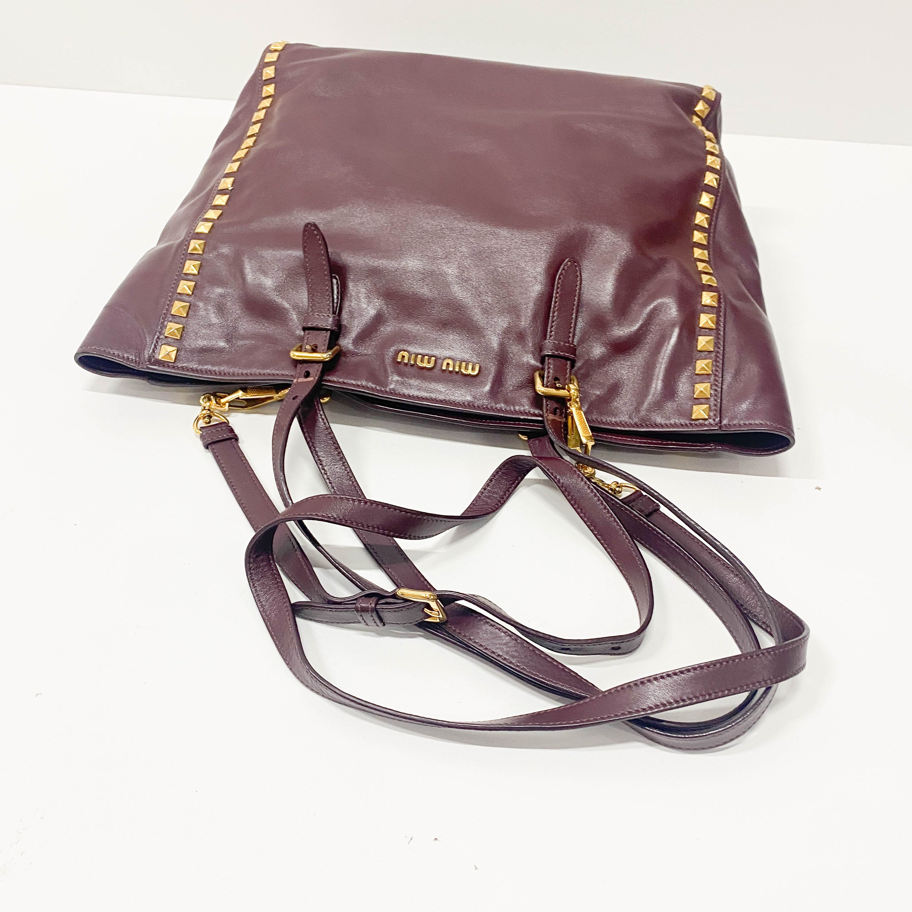 Burgundy Leather Studs Shoulder Bag