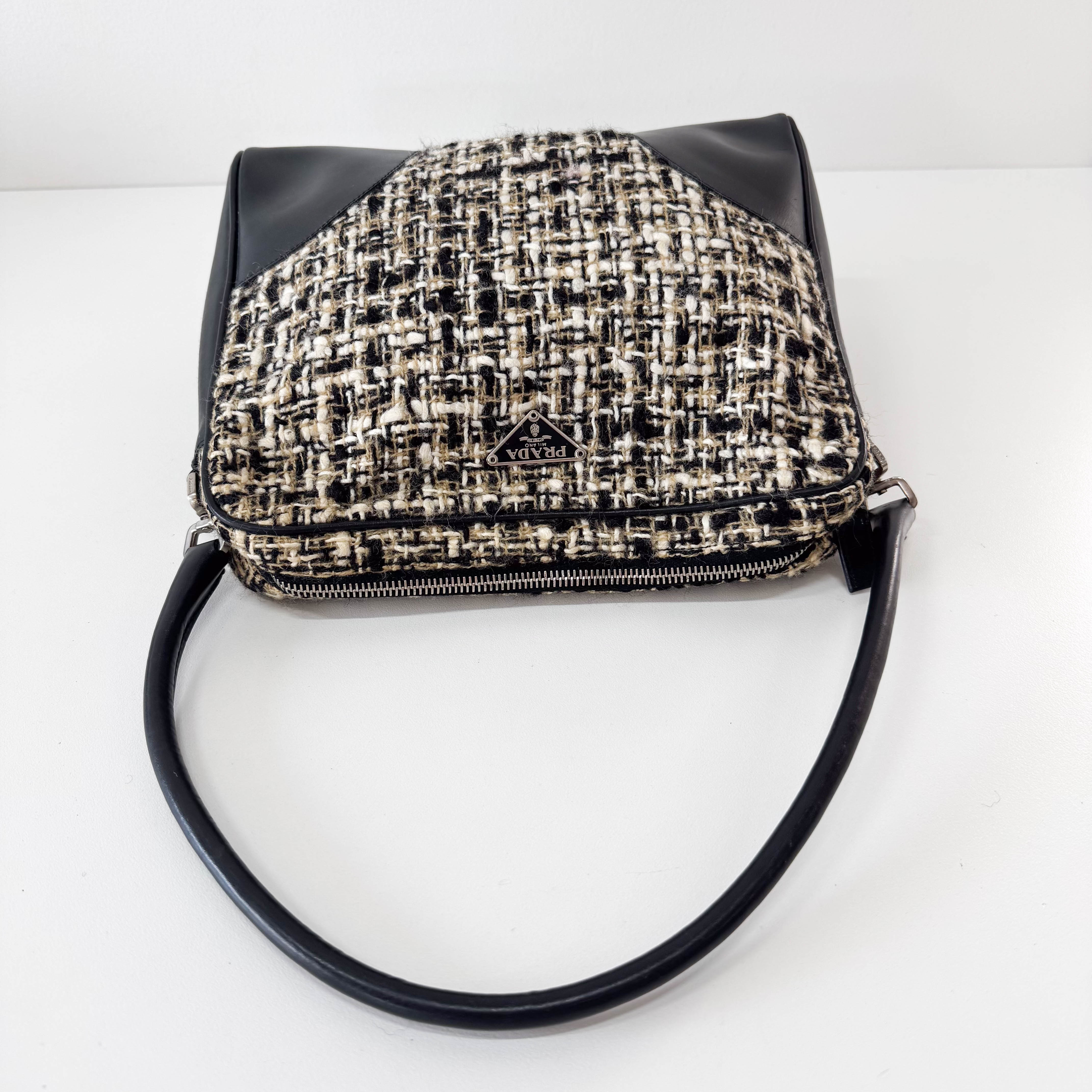 Tweed Black Leather Shoulder Bag