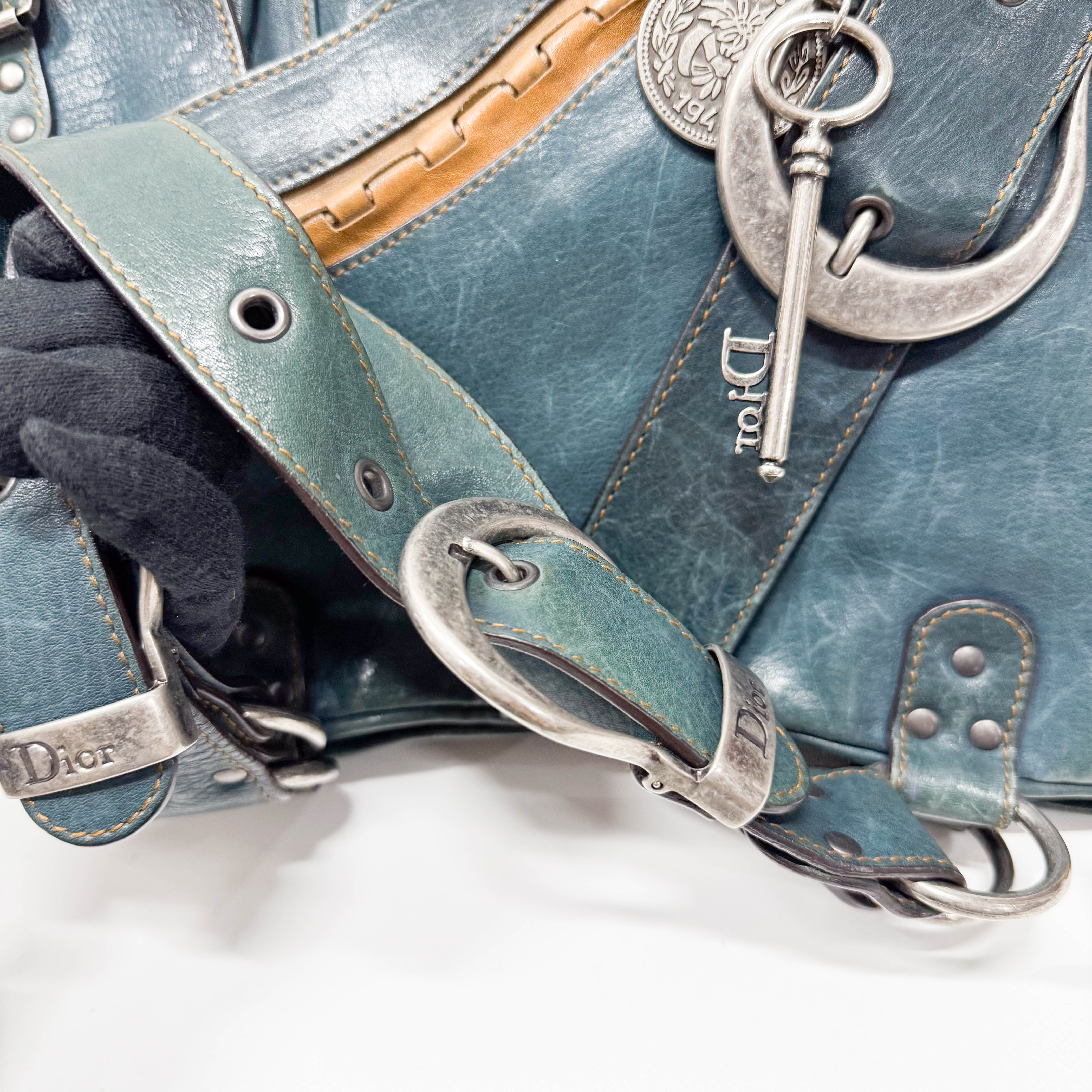 Gaucho Green Calfskin Leather Shoulder Bag