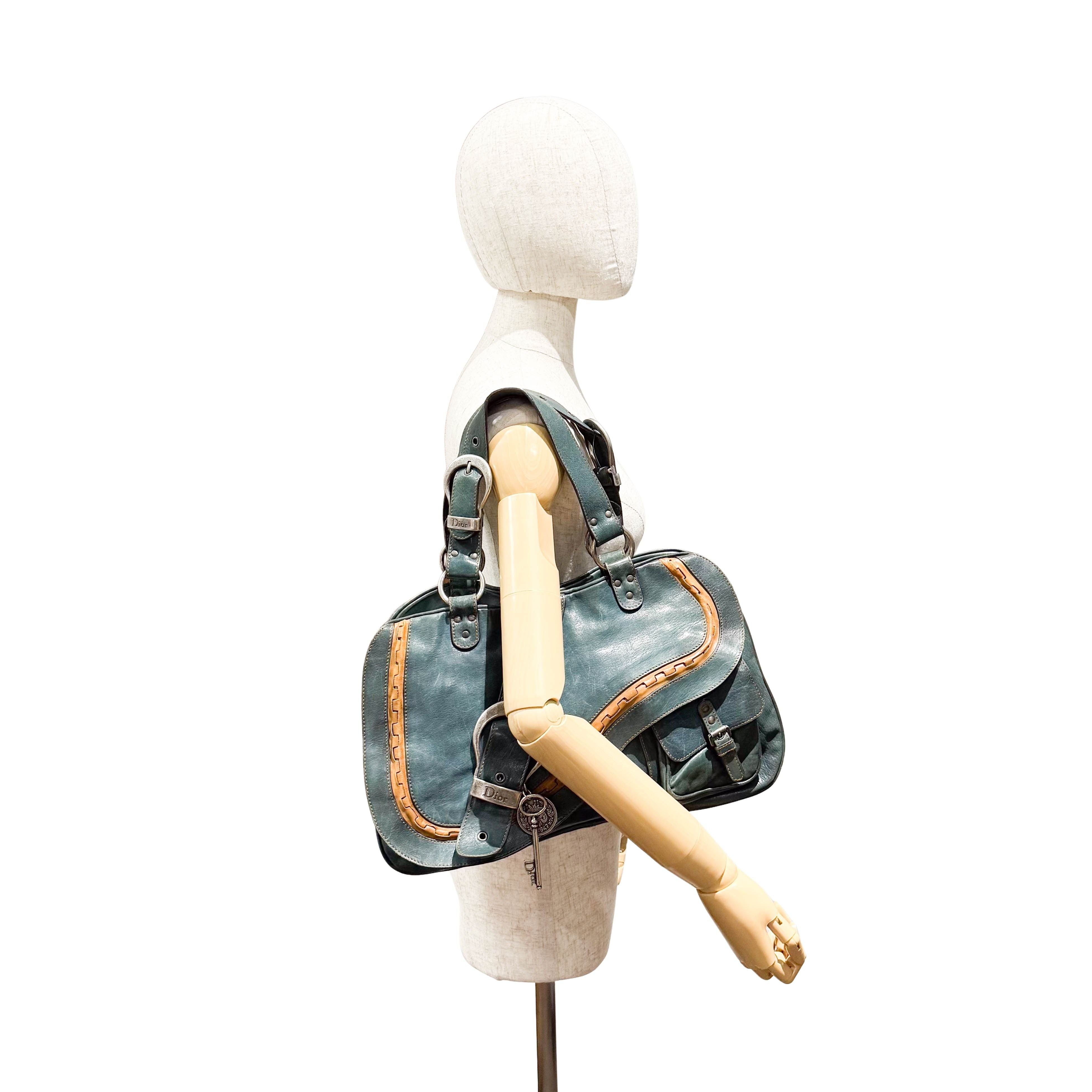 Gaucho Green Calfskin Leather Shoulder Bag